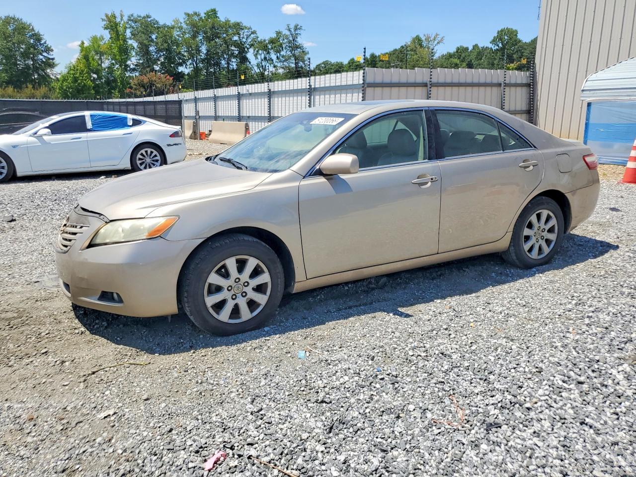 2007 Toyota Camry Xle V6 Золотой vin: 4T1BK46K07U554575