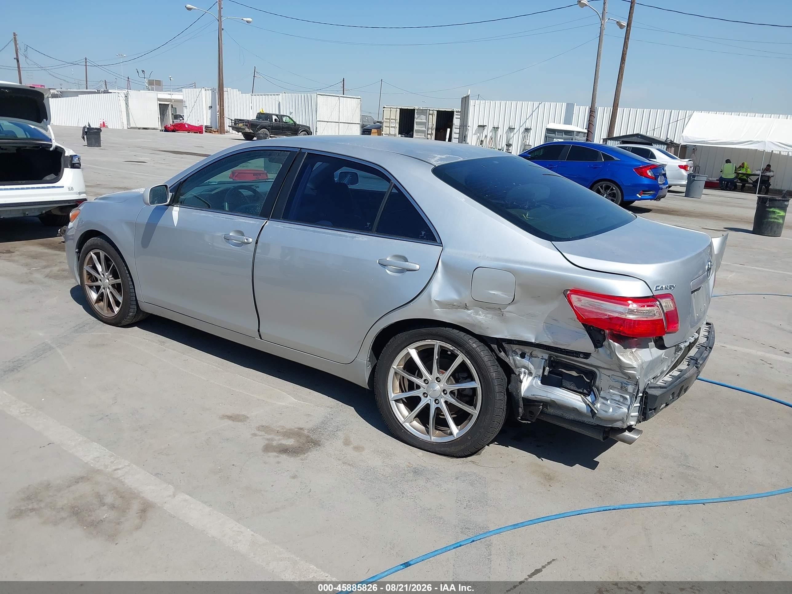 2008 Toyota Camry Le Silver vin: 4T1BK46K08U572480