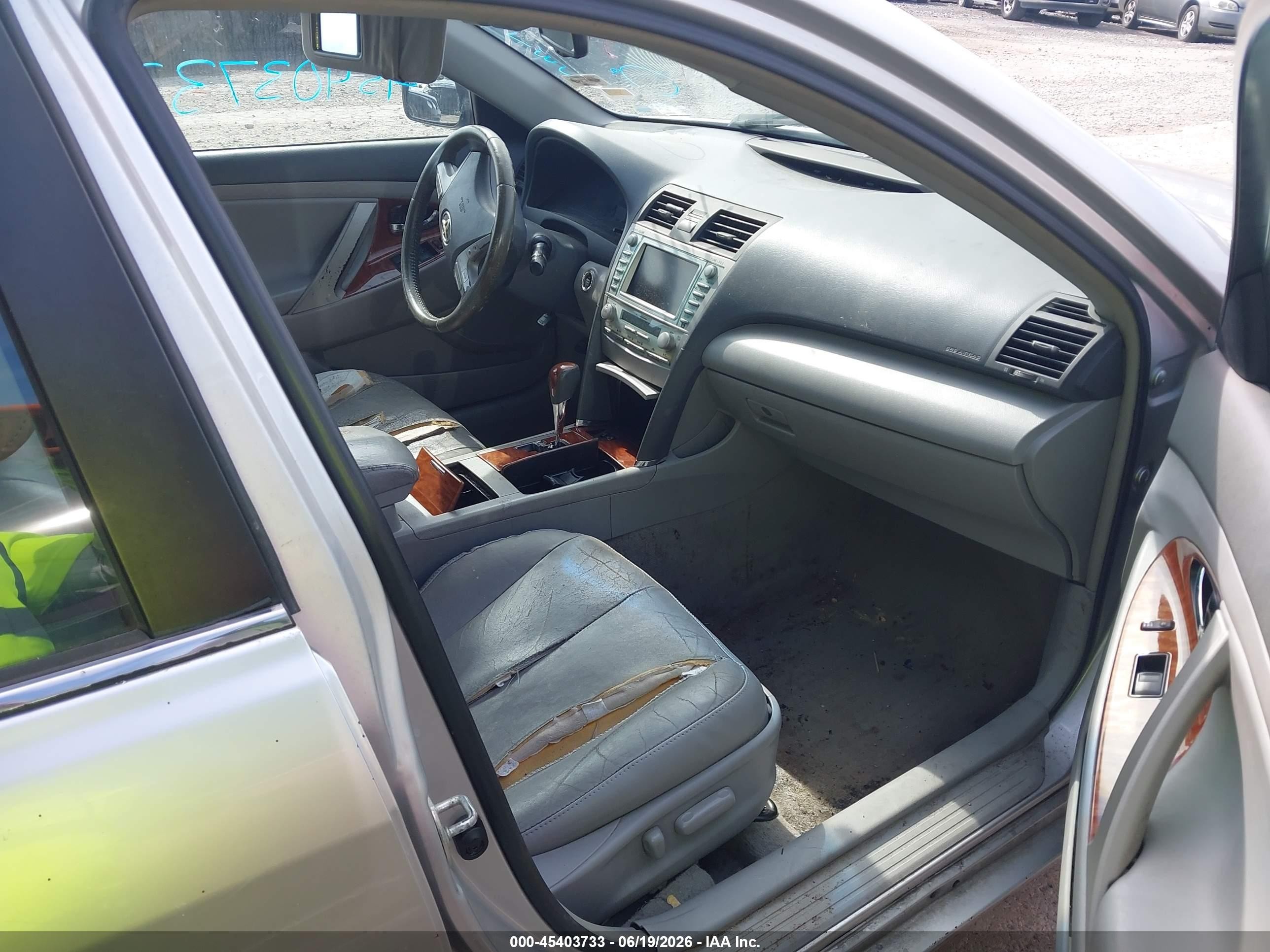 2009 Toyota Camry Xle V6 Silver vin: 4T1BK46K09U587997