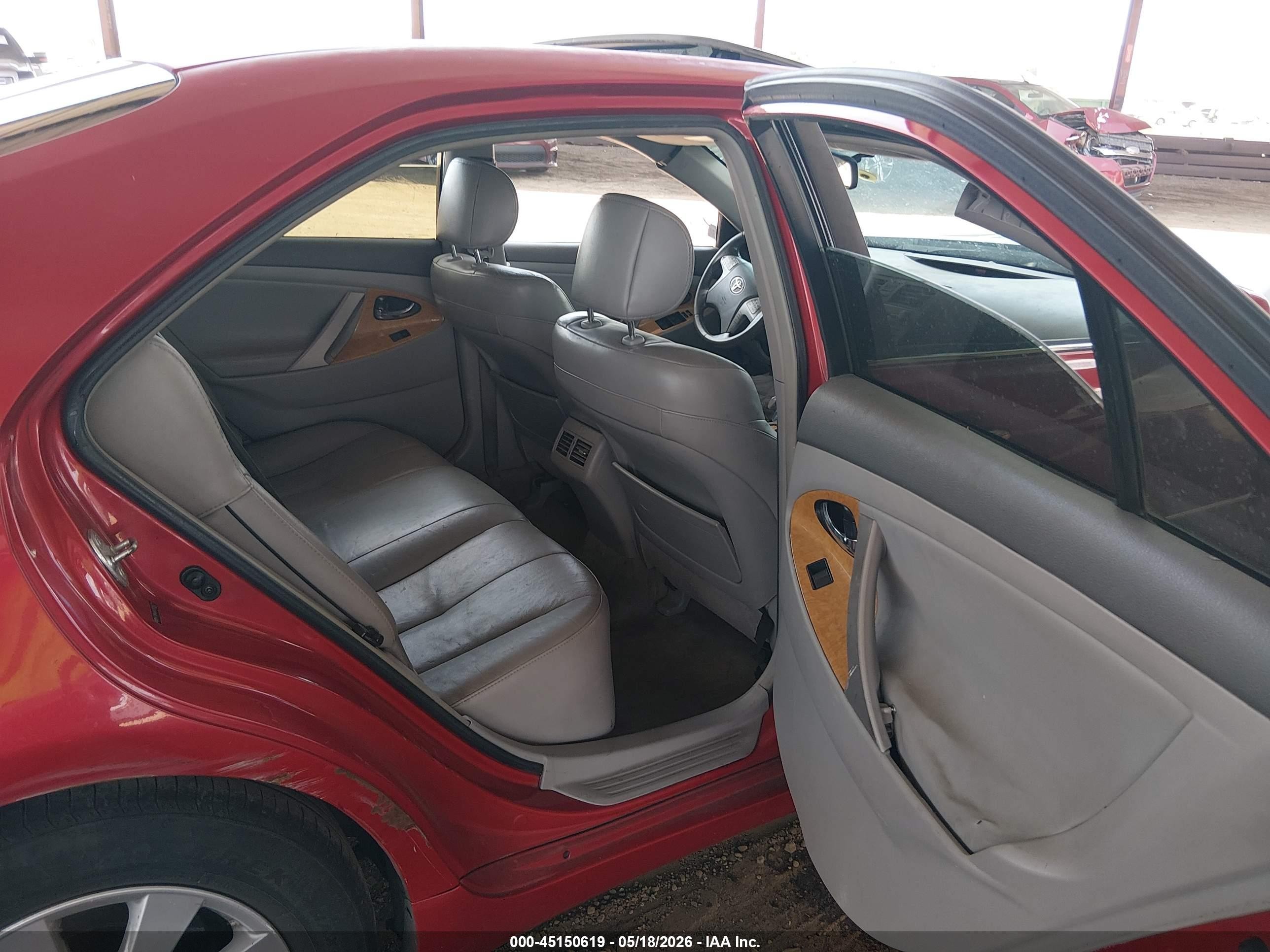 2007 Toyota Camry Xle V6 Red vin: 4T1BK46K17U016371