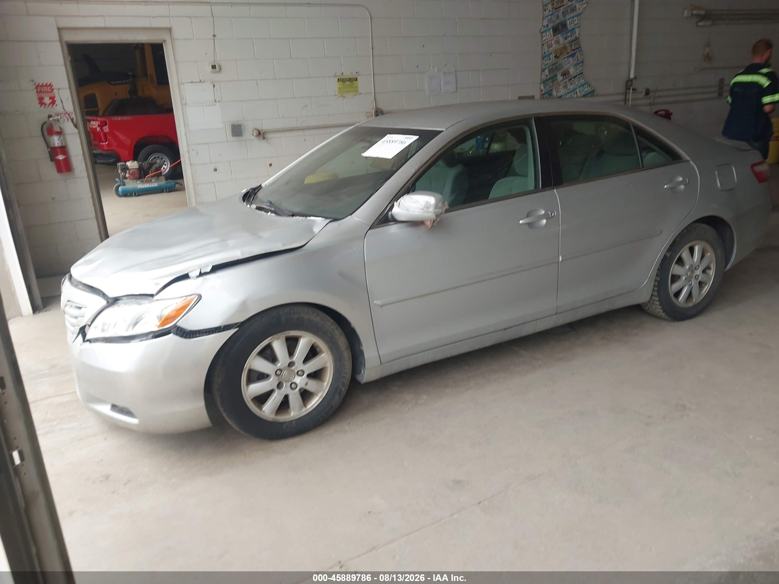 2007 Toyota Camry Le V6 Silver vin: 4T1BK46K17U039441