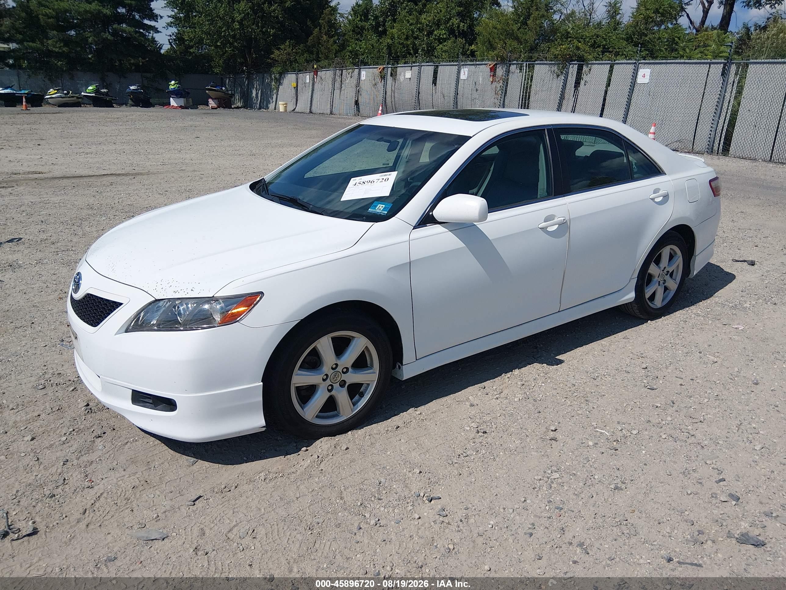 2007 Toyota Camry Se V6 White vin: 4T1BK46K17U530902