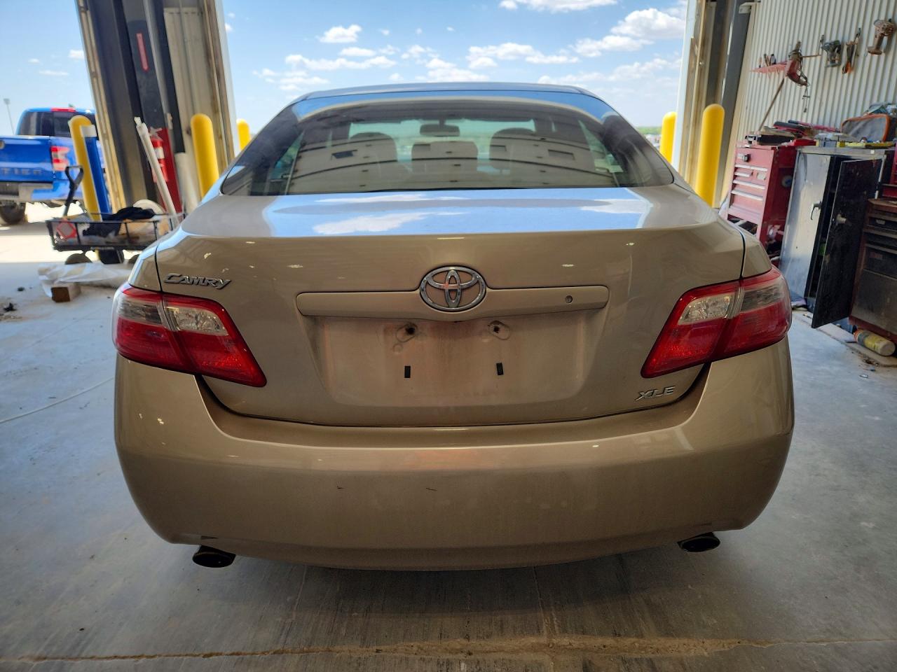2007 Toyota Camry Xle V6 Бежевый vin: 4T1BK46K17U543326