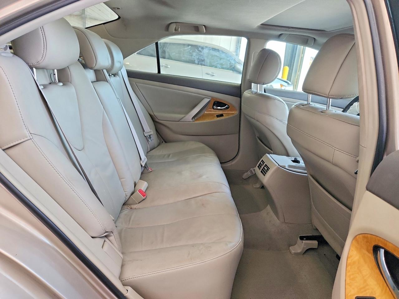 2007 Toyota Camry Xle V6 Бежевый vin: 4T1BK46K17U543326