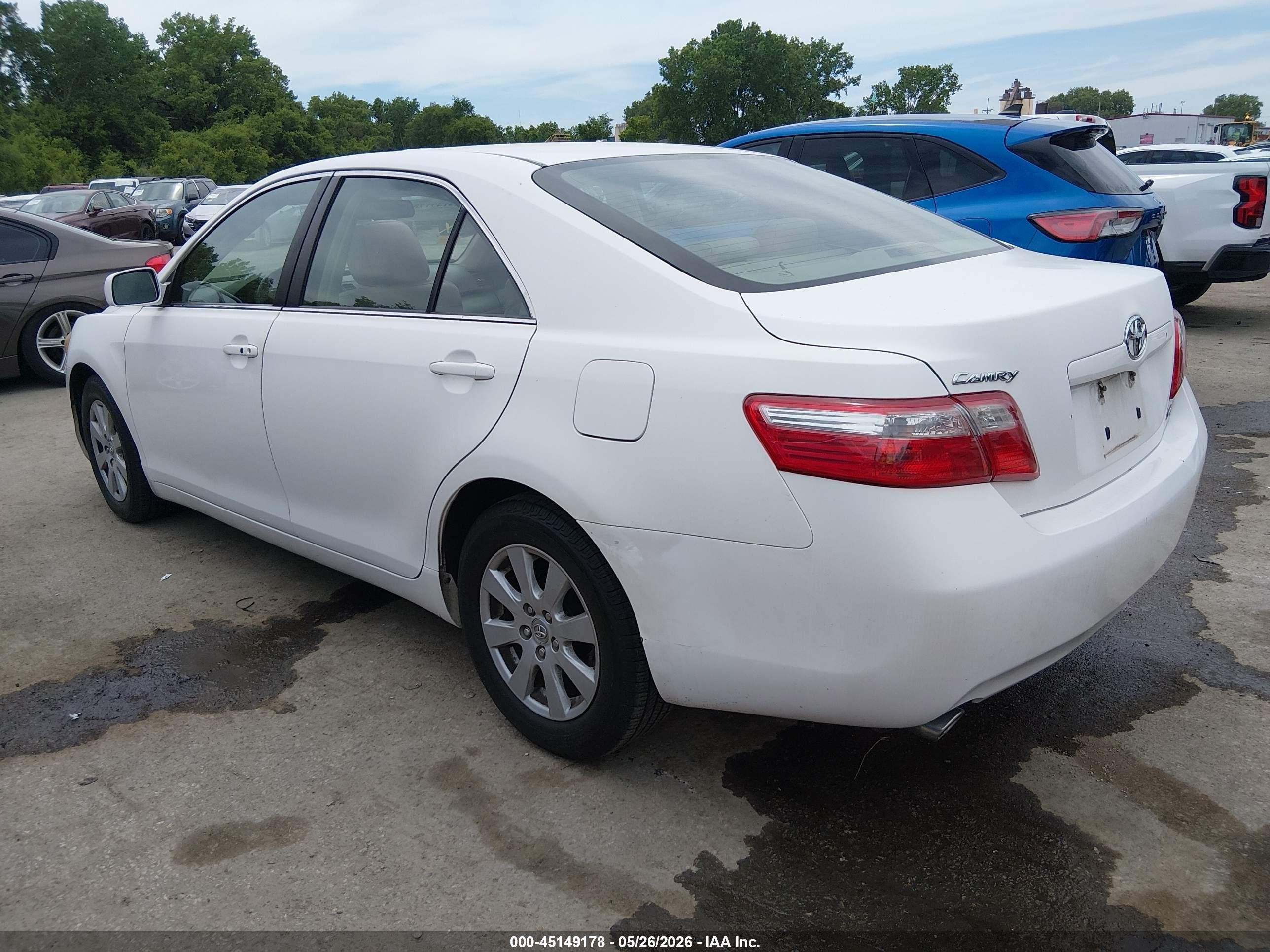 2009 Toyota Camry Xle V6 White vin: 4T1BK46K19U577169