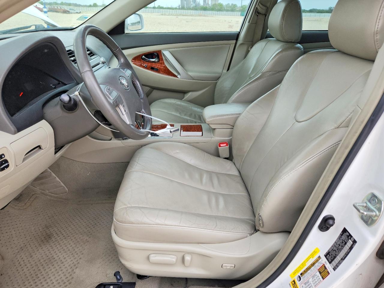 2009 Toyota Camry White vin: 4T1BK46K19U596787
