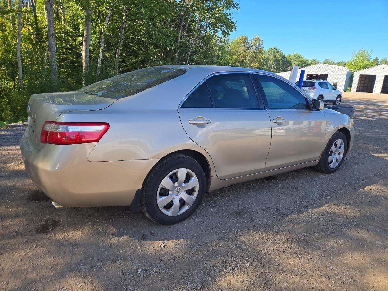 2007 Toyota Camry Le Tan vin: 4T1BK46K27U019604