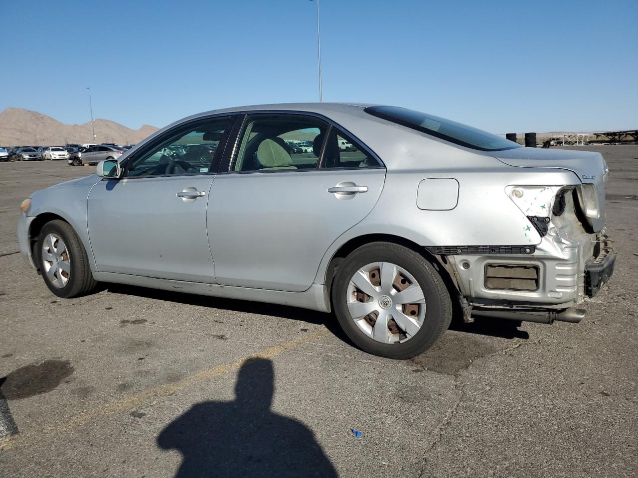 2007 Toyota Camry Le Silver vin: 4T1BK46K27U027654