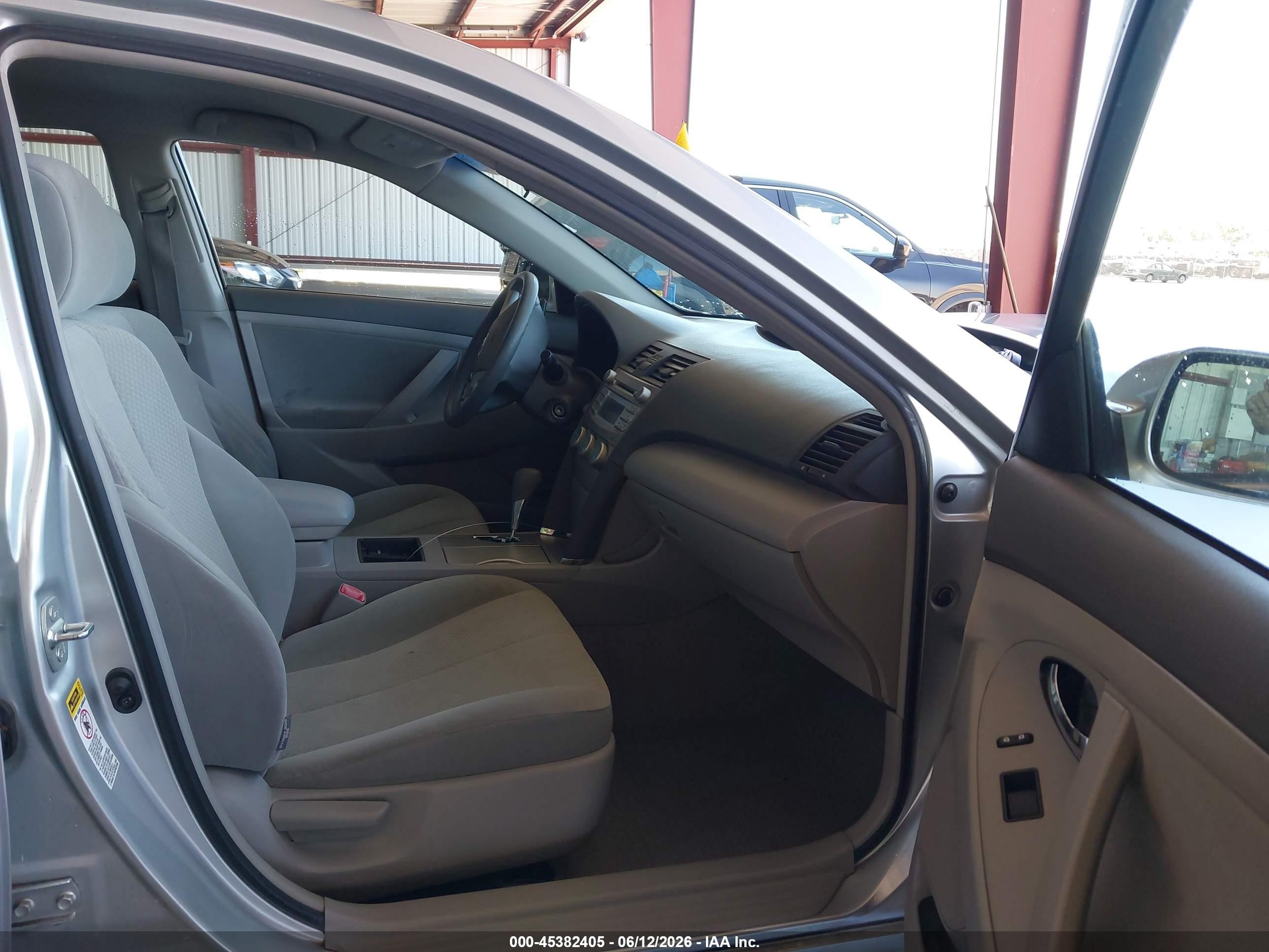 2007 Toyota Camry Le V6 Silver vin: 4T1BK46K27U042901