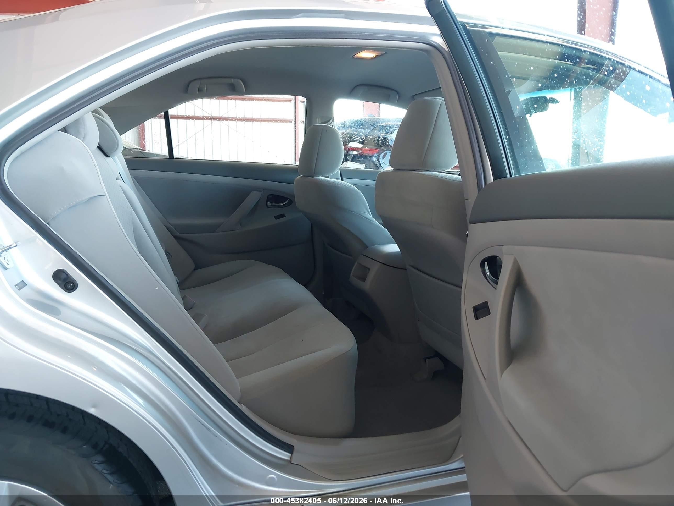 2007 Toyota Camry Le V6 Silver vin: 4T1BK46K27U042901