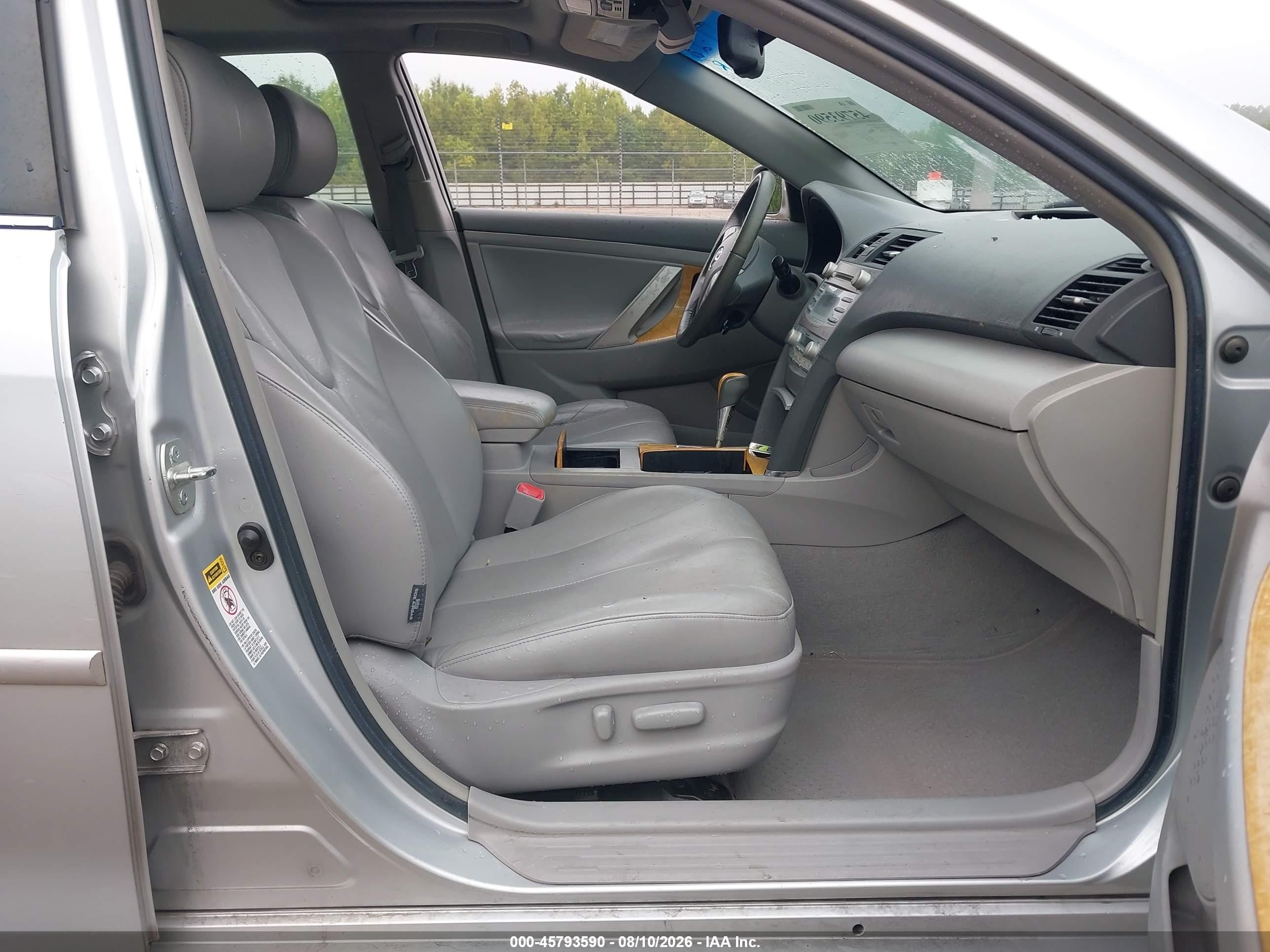 2007 Toyota Camry Xle V6 Silver vin: 4T1BK46K27U519052