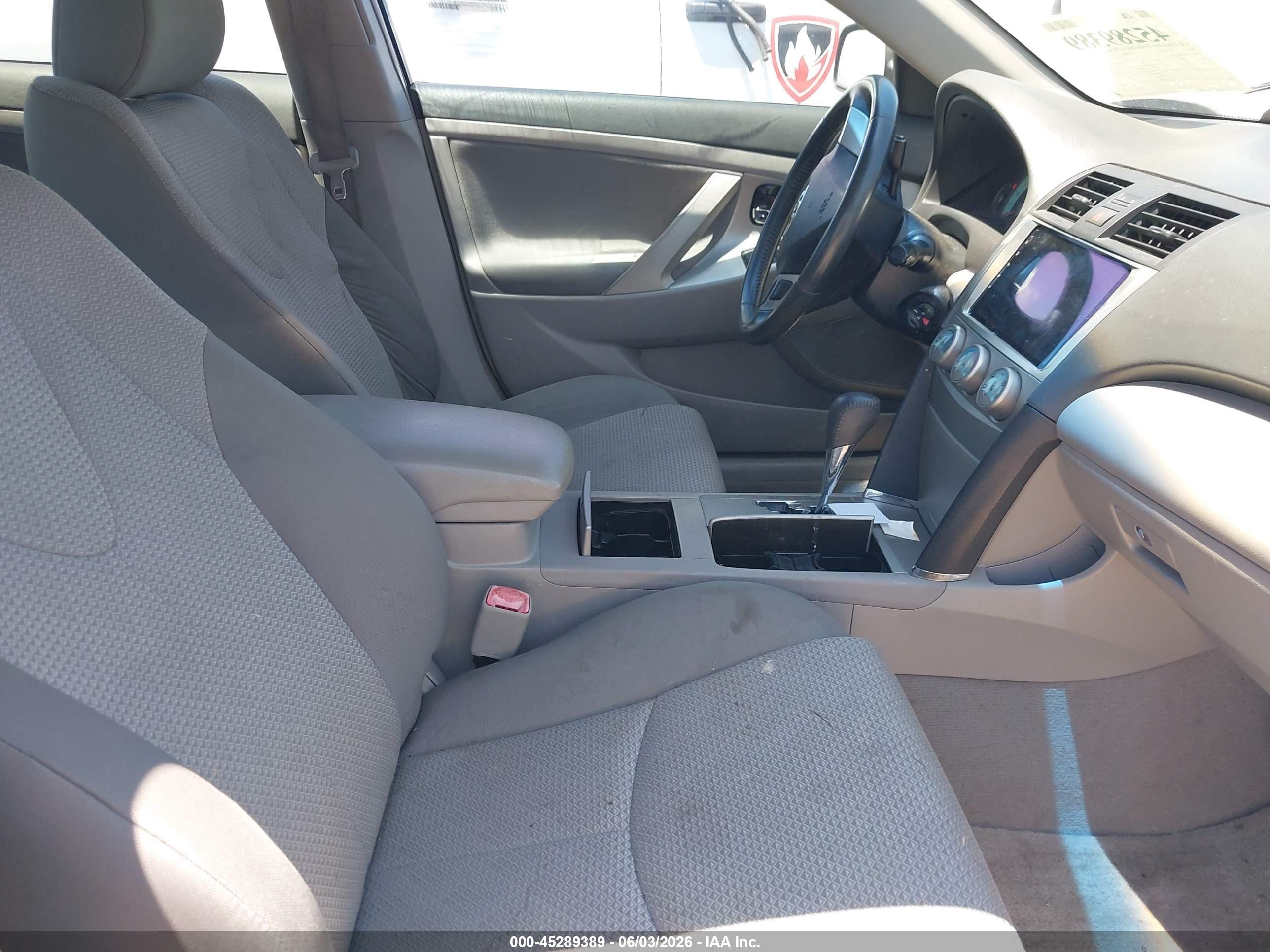 2007 Toyota Camry Se V6 Silver vin: 4T1BK46K27U551595