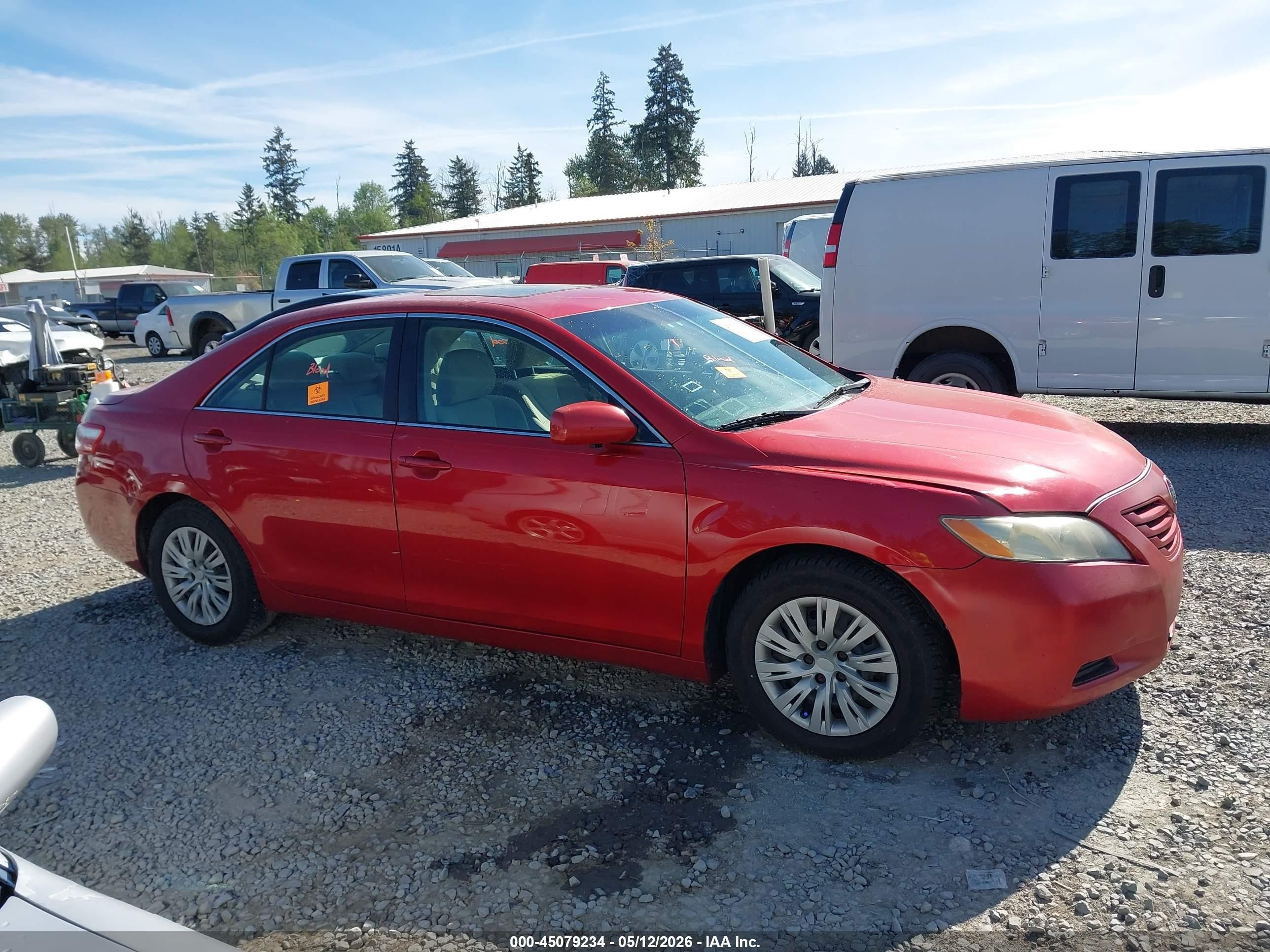 2008 Toyota Camry Le V6 Red vin: 4T1BK46K28U061465