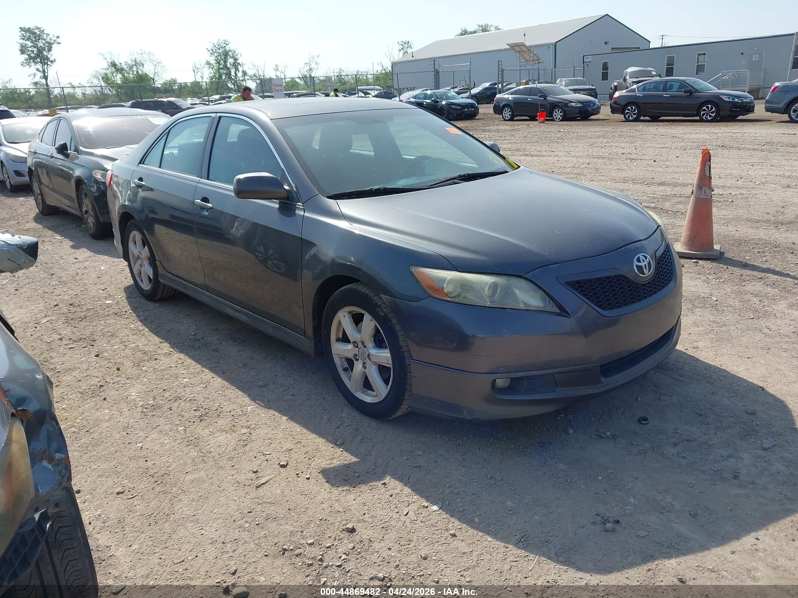 4T1BK46K28U560699