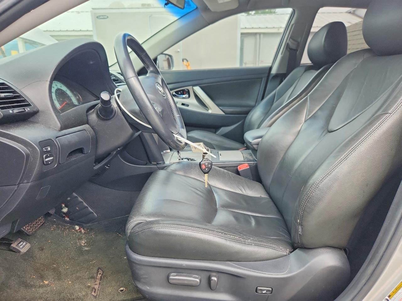 2008 Toyota Camry Se V6 Silver vin: 4T1BK46K28U565501