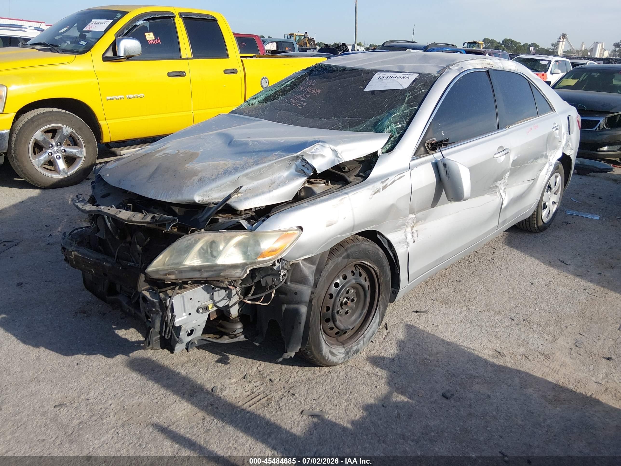 2009 Toyota Camry Le V6 Серебряный vin: 4T1BK46K29U579223