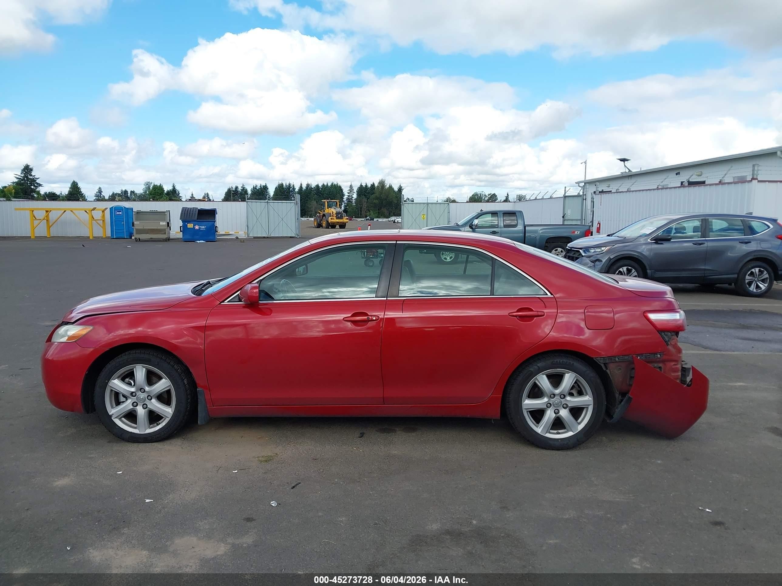 2007 Toyota Camry Xle V6 Red vin: 4T1BK46K37U007686