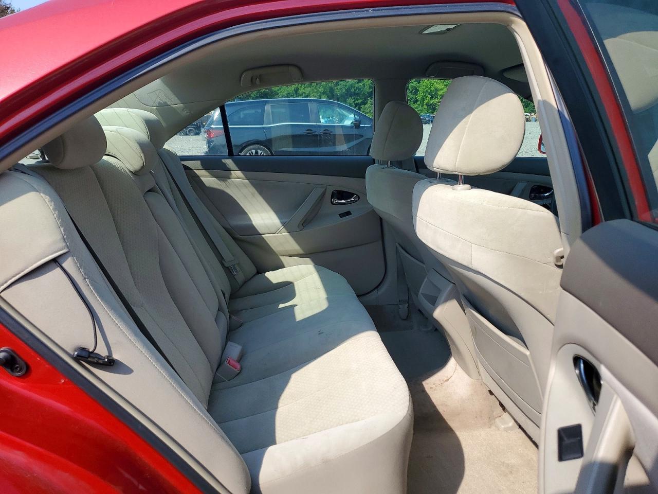 2007 Toyota Camry Le V6 Red vin: 4T1BK46K37U009423