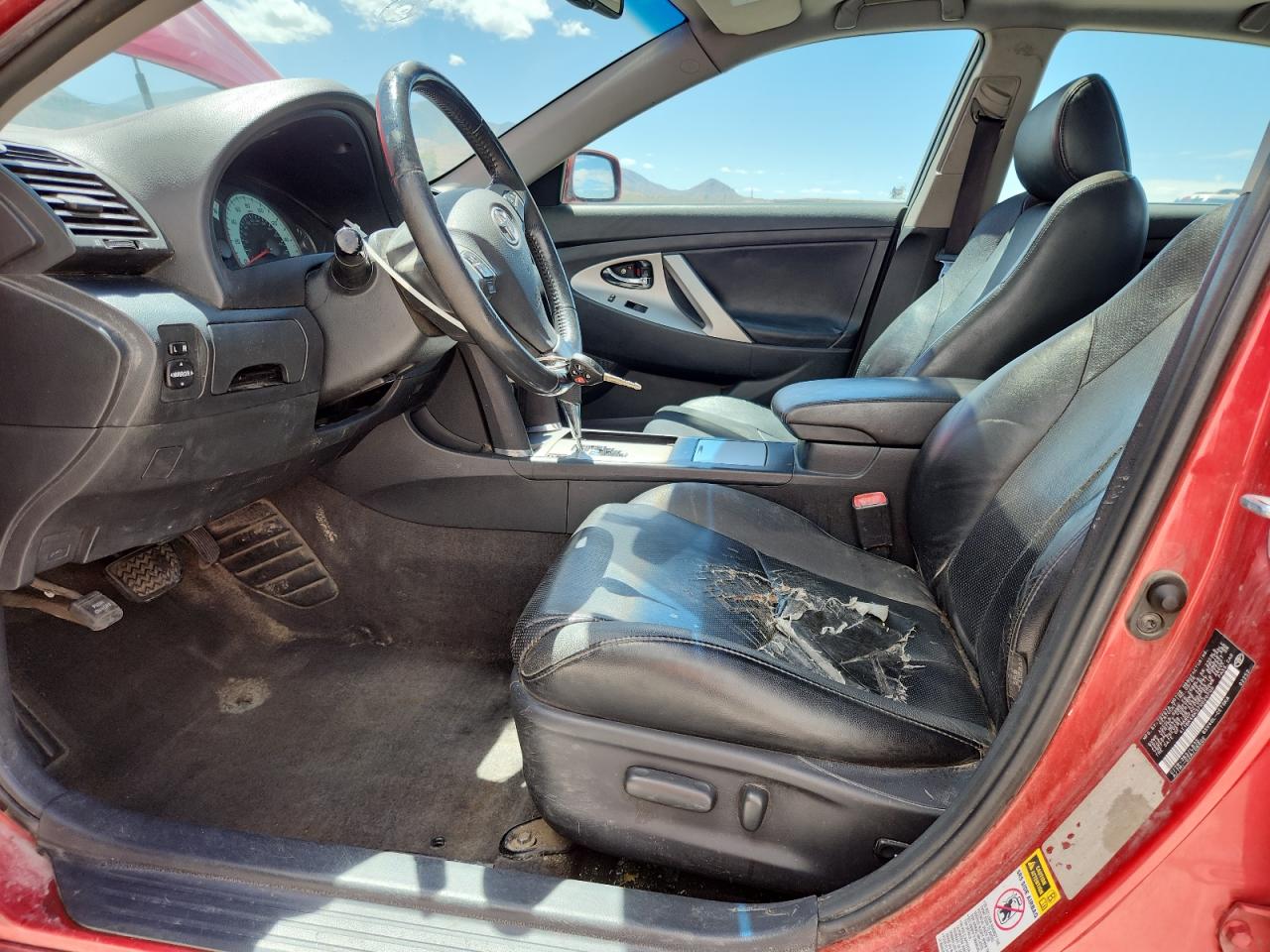 2007 Toyota Camry Se V6 Red vin: 4T1BK46K37U020700 Damage: Left Front Seat Cushion, Torn, > 12 Inches