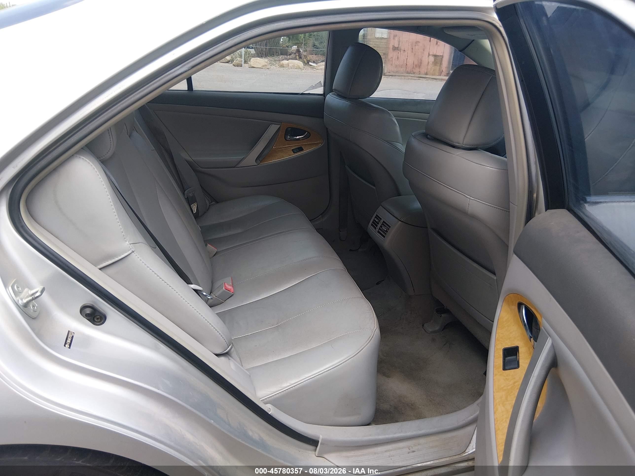 2007 Toyota Camry Xle V6 Silver vin: 4T1BK46K37U507153