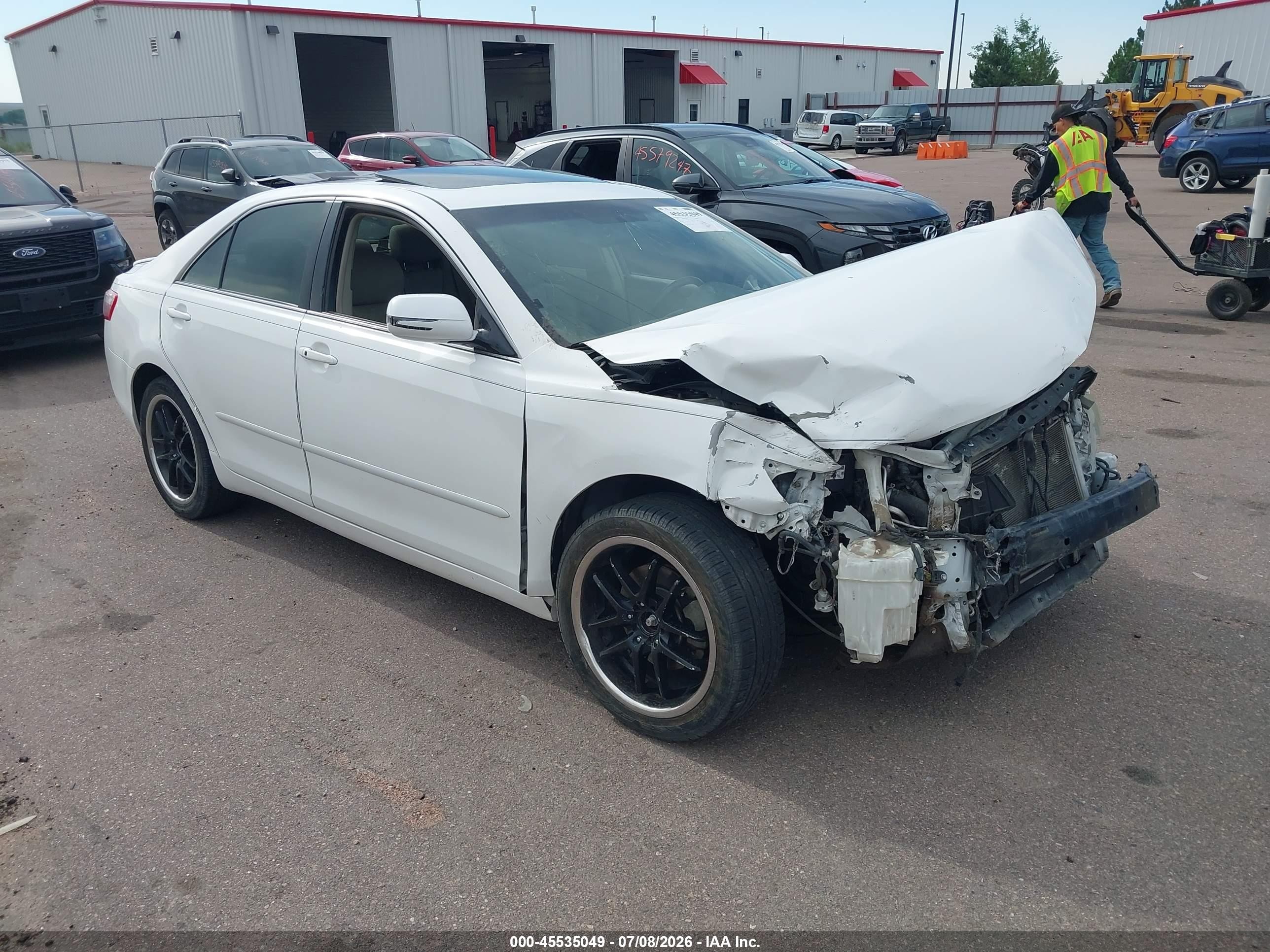 2007 Toyota Camry Xle V6 White vin: 4T1BK46K37U540170