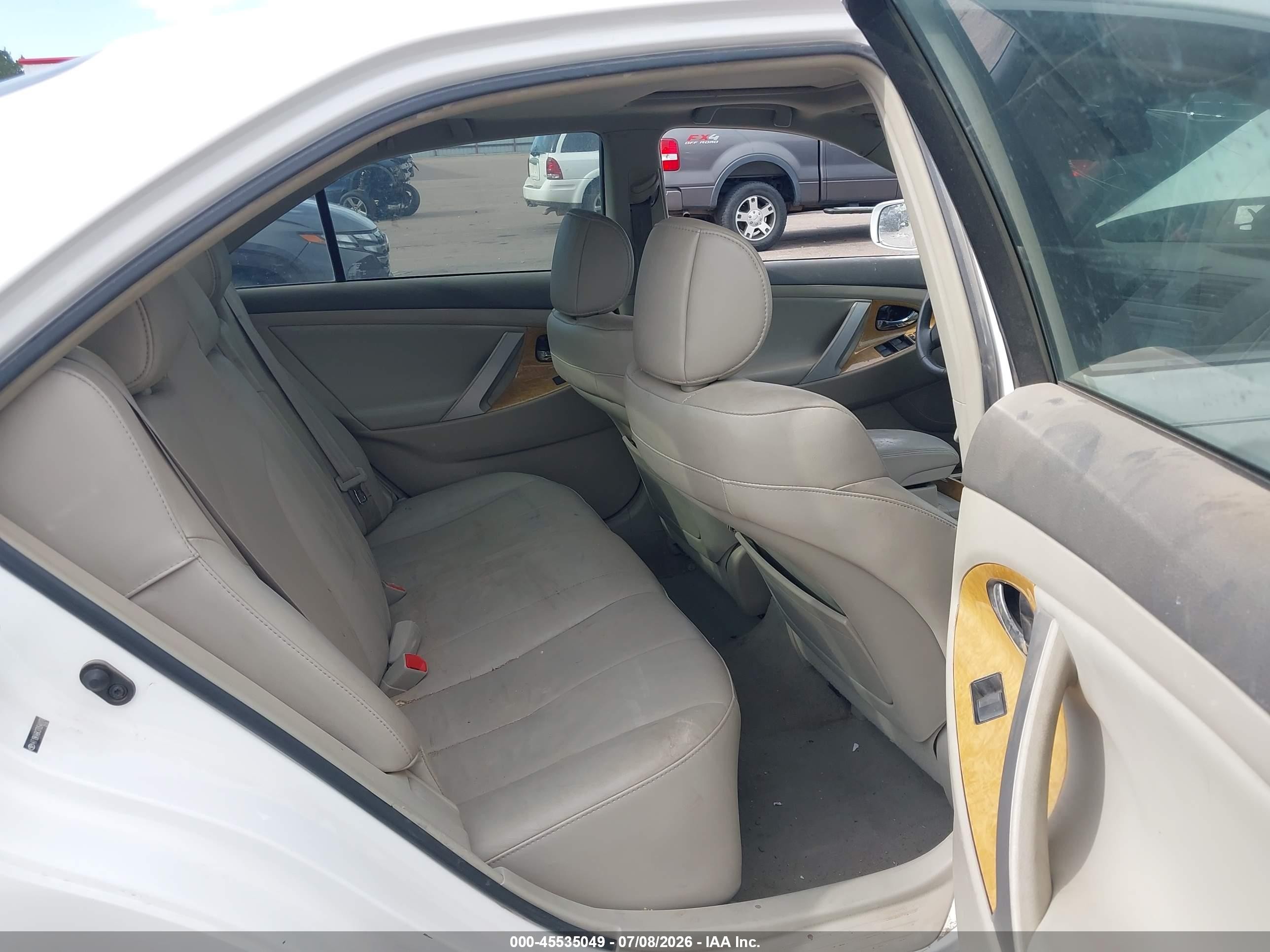 2007 Toyota Camry Xle V6 White vin: 4T1BK46K37U540170