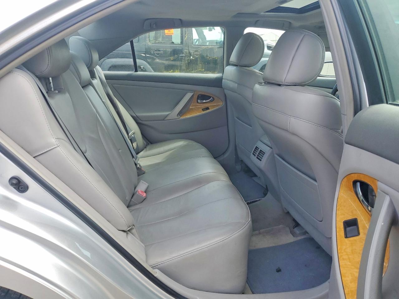 2007 Toyota Camry Xle V6 Silver vin: 4T1BK46K37U542243