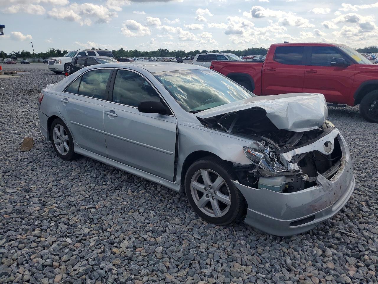 2007 Toyota Camry Se V6 Серебряный vin: 4T1BK46K37U545546