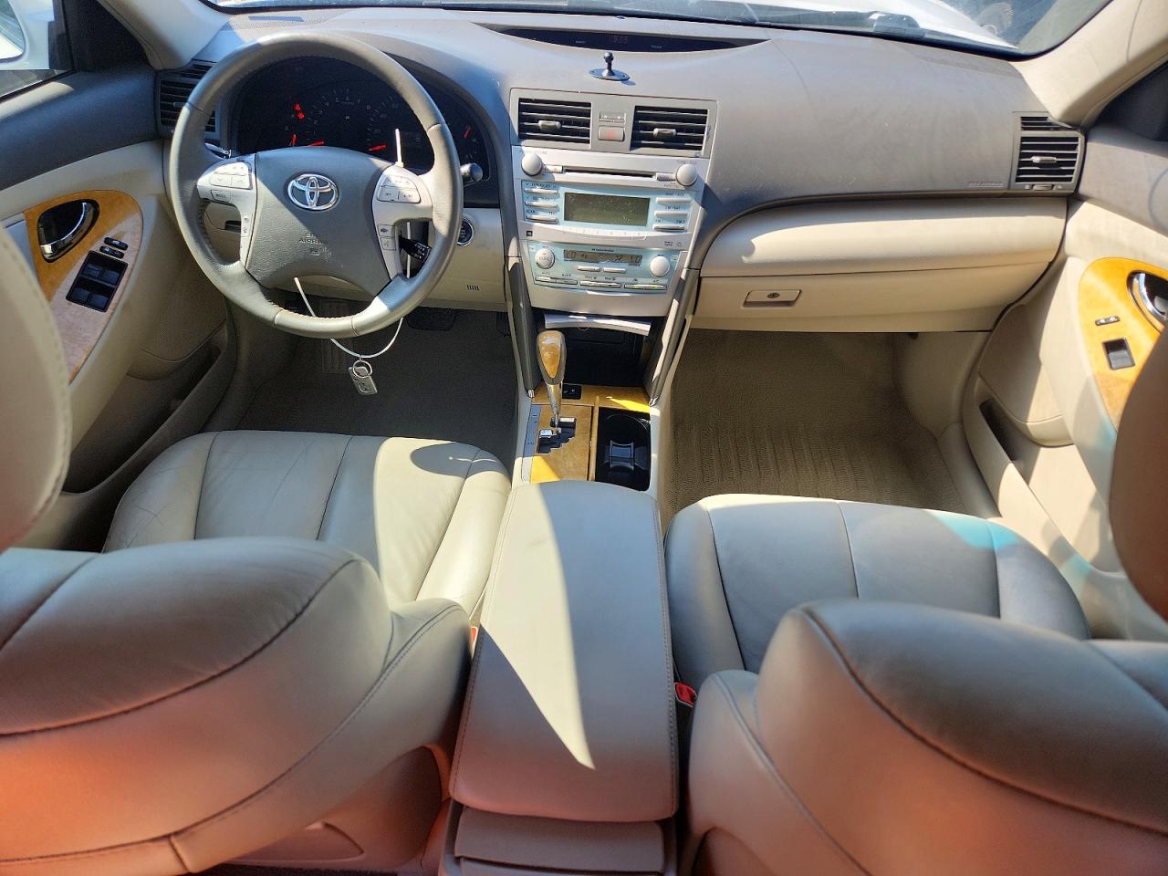 2007 Toyota Camry Xle V6 White vin: 4T1BK46K37U552383