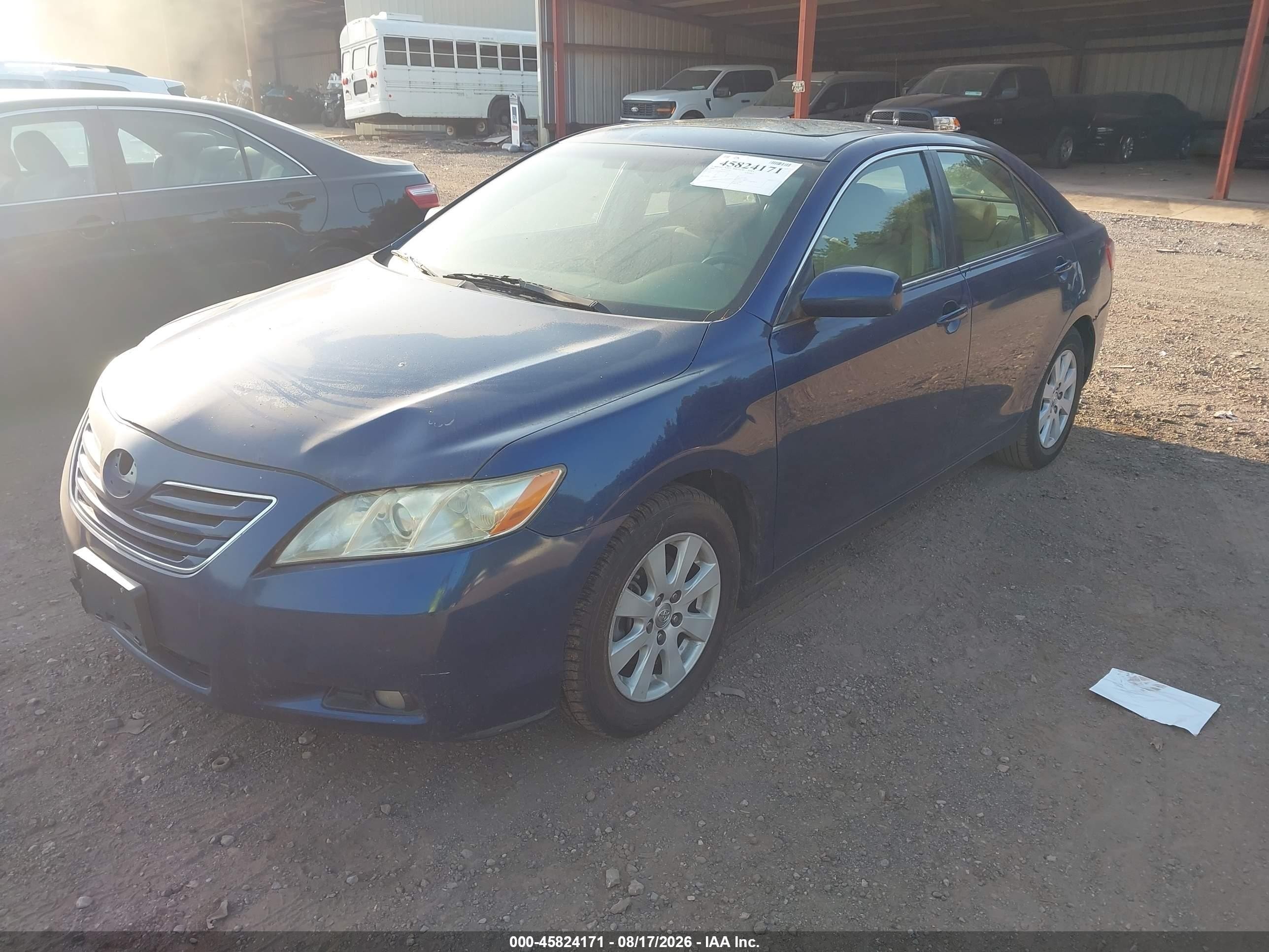 2008 Toyota Camry Xle Blue vin: 4T1BK46K38U067839