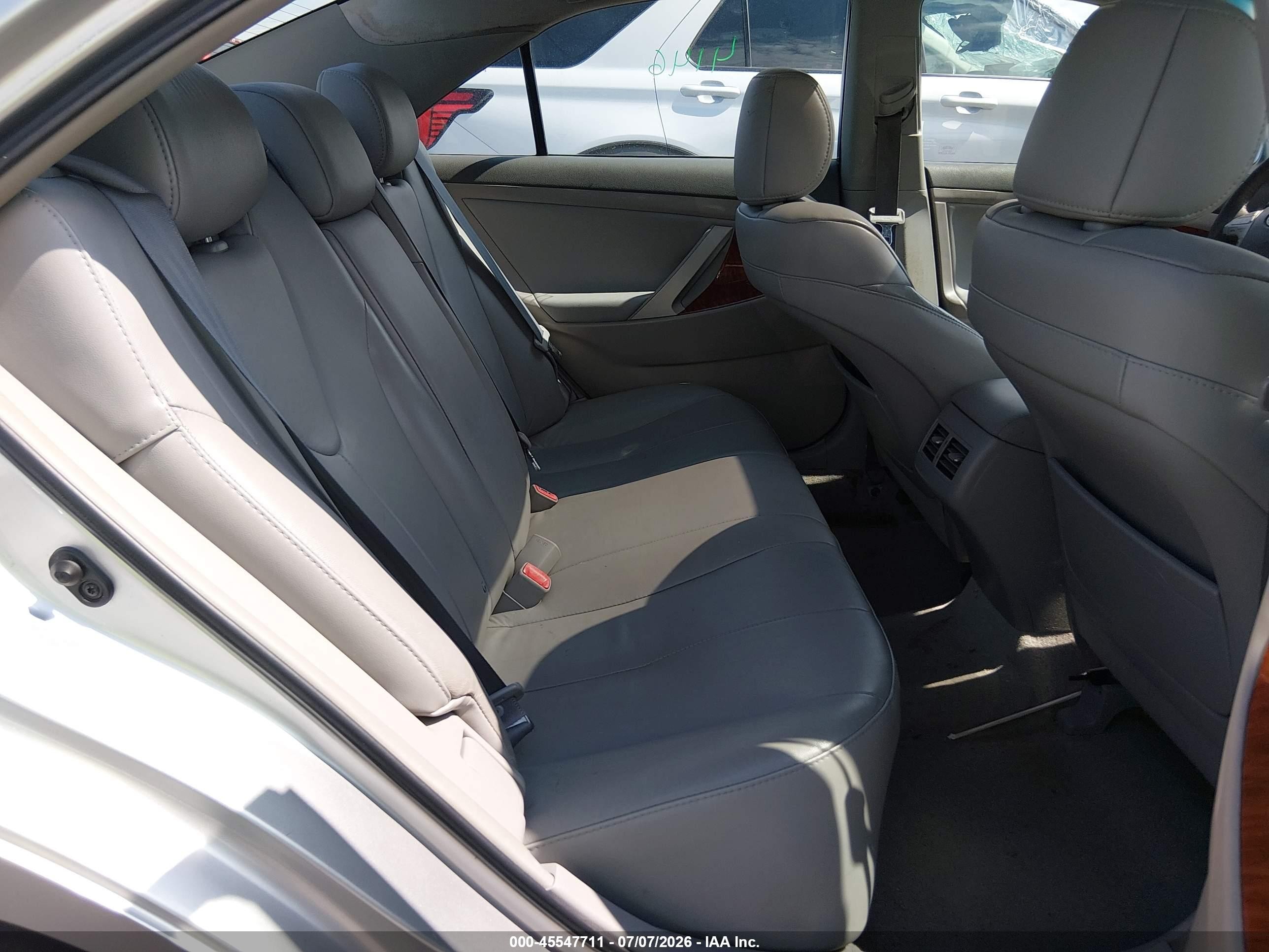 2009 Toyota Camry Xle V6 Silver vin: 4T1BK46K39U084254