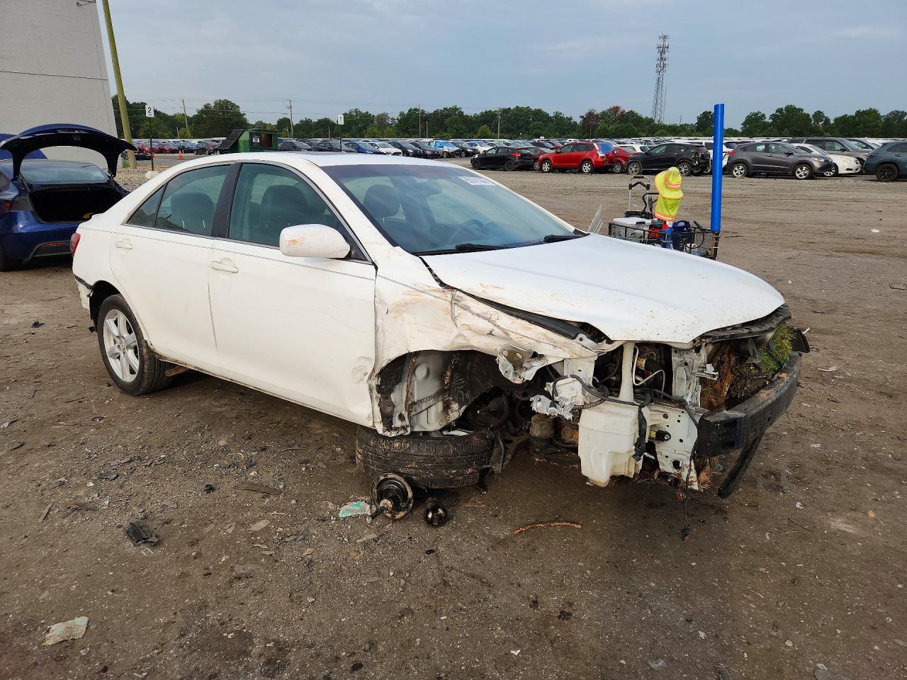 2009 Toyota Camry Se V6 White vin: 4T1BK46K39U596337