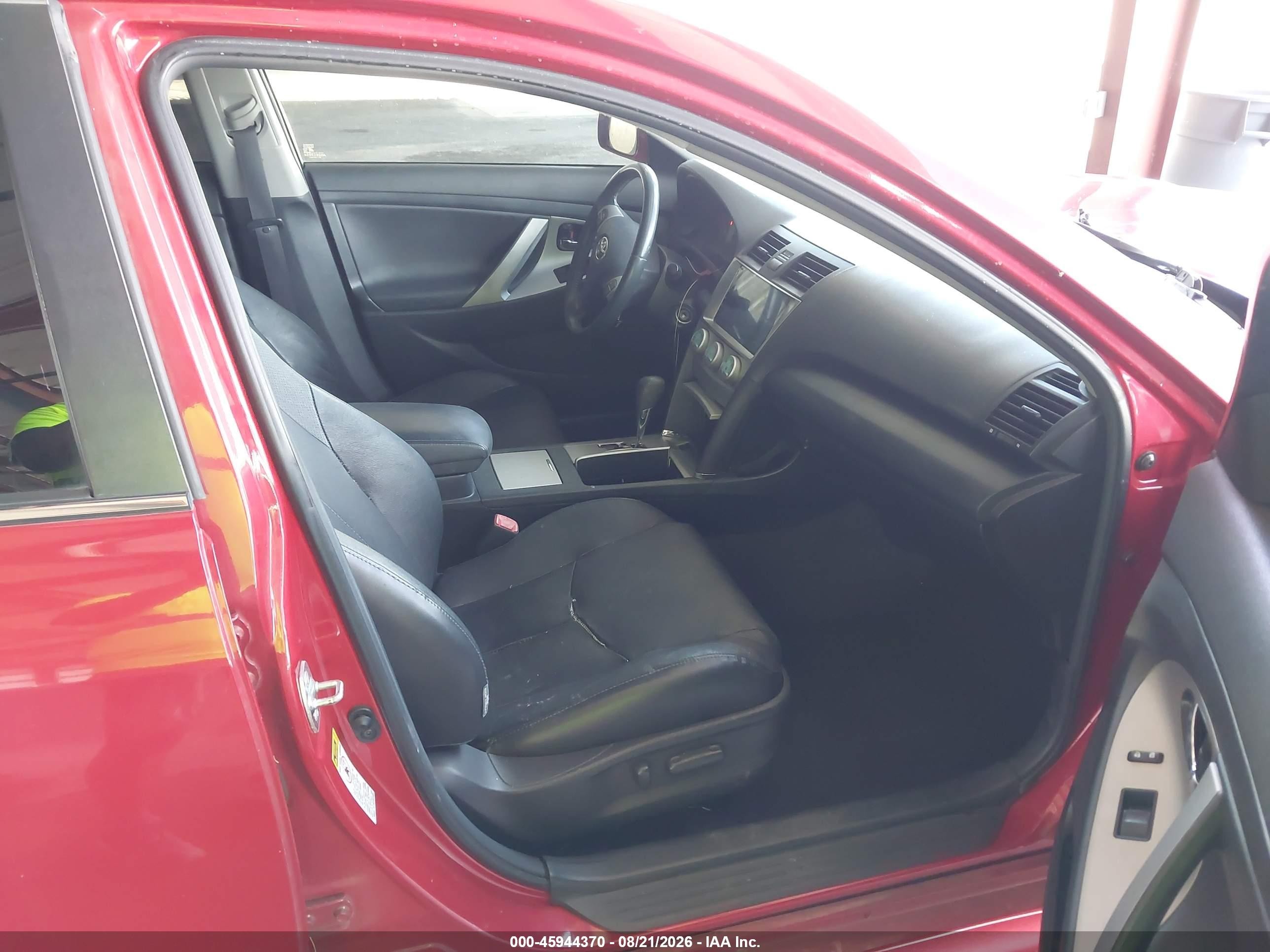 2007 Toyota Camry Se V6 Красный vin: 4T1BK46K47U033052