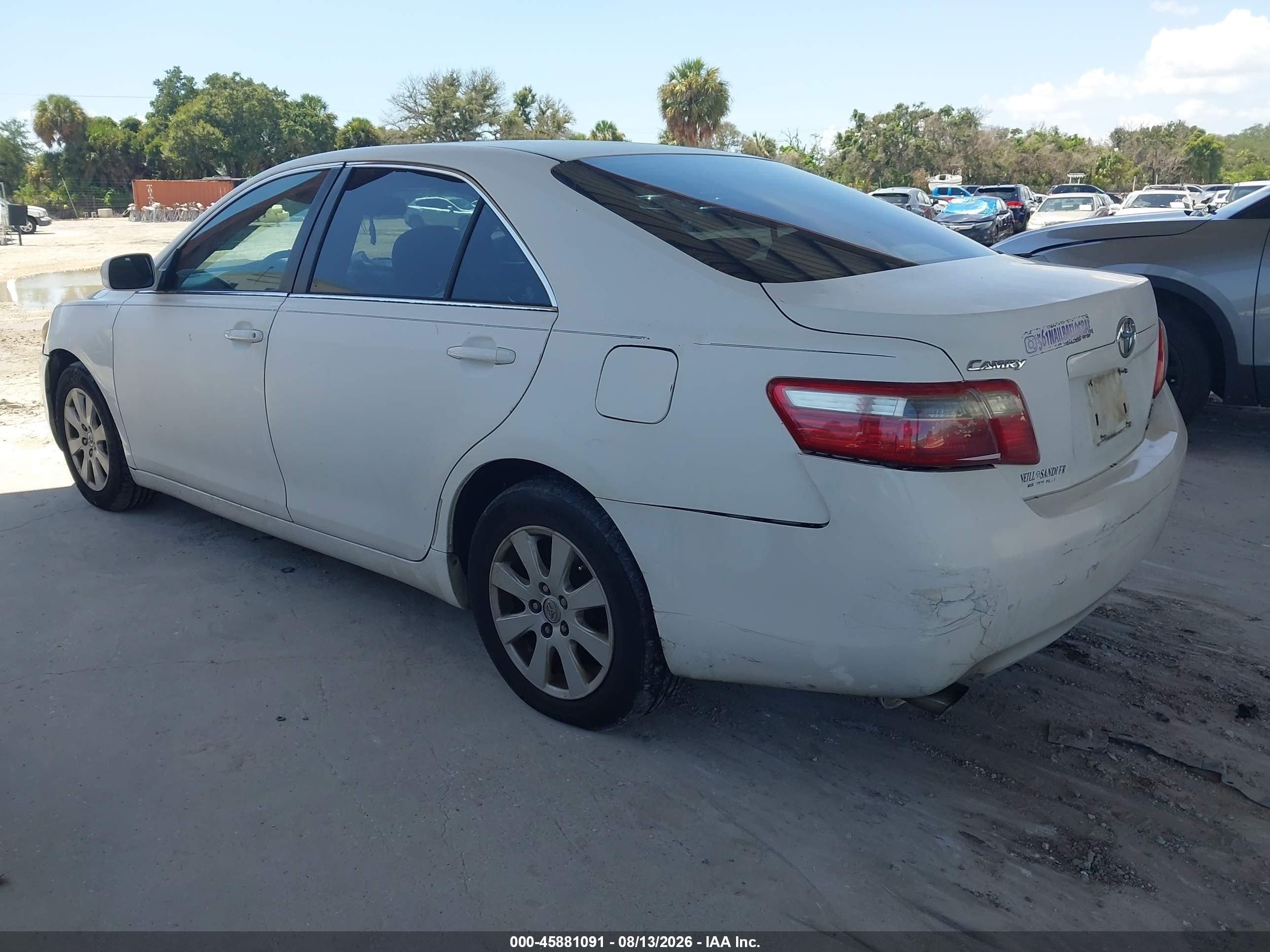2007 Toyota Camry Xle V6 White vin: 4T1BK46K47U532207