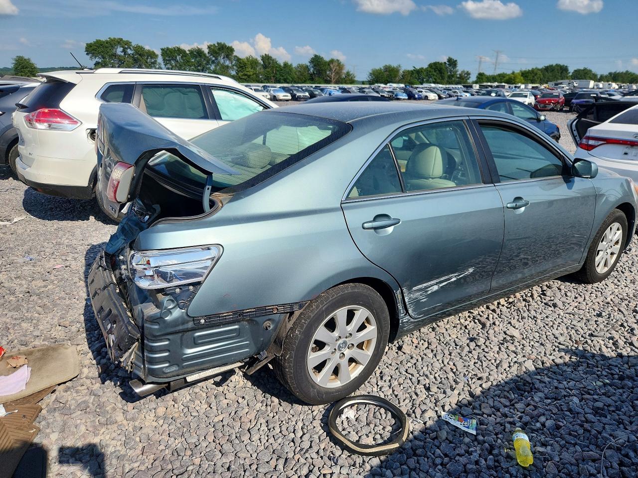 2007 Toyota Camry Le Turquoise vin: 4T1BK46K47U548620