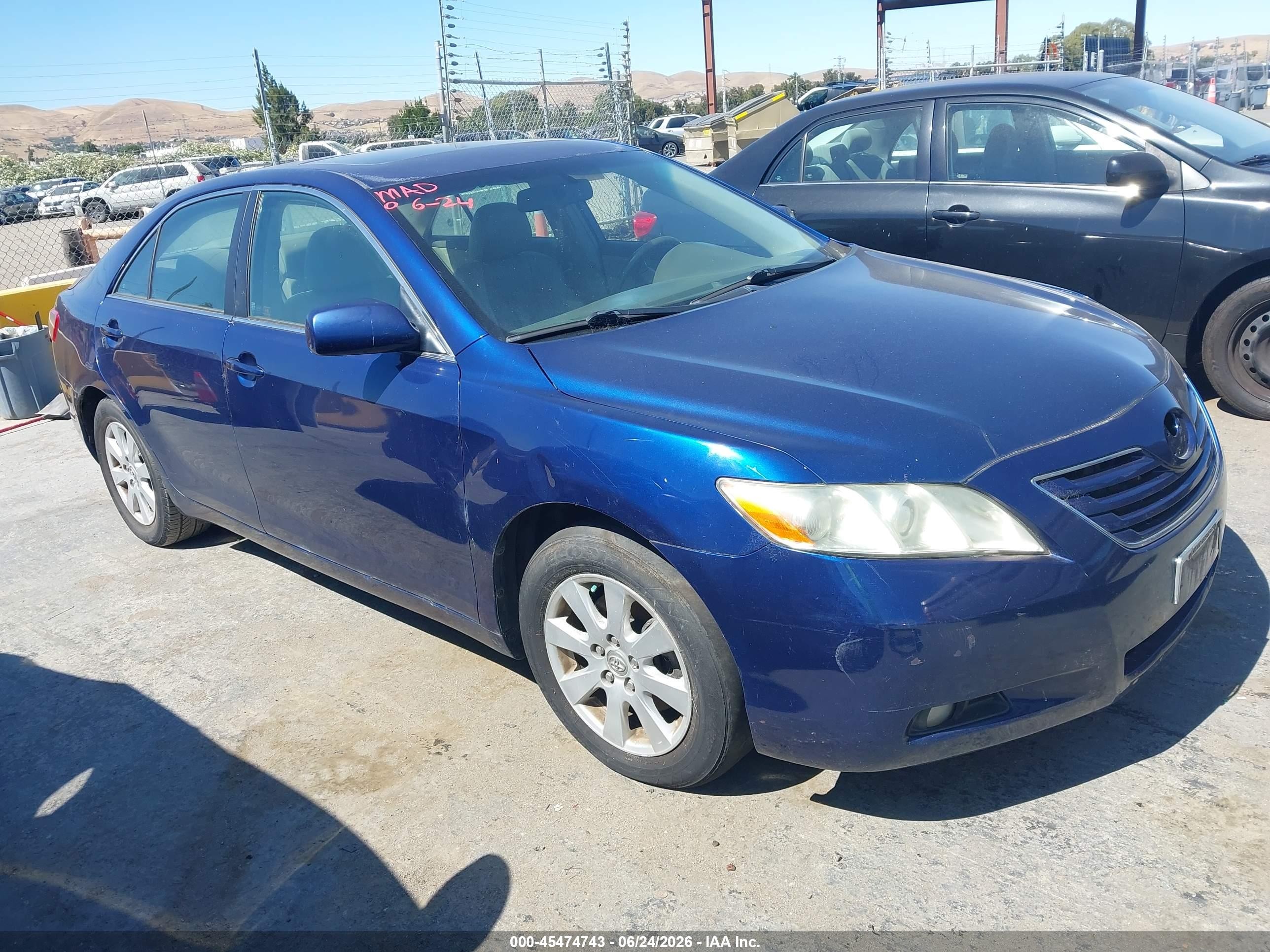 2008 Toyota Camry Xle Blue vin: 4T1BK46K48U058454
