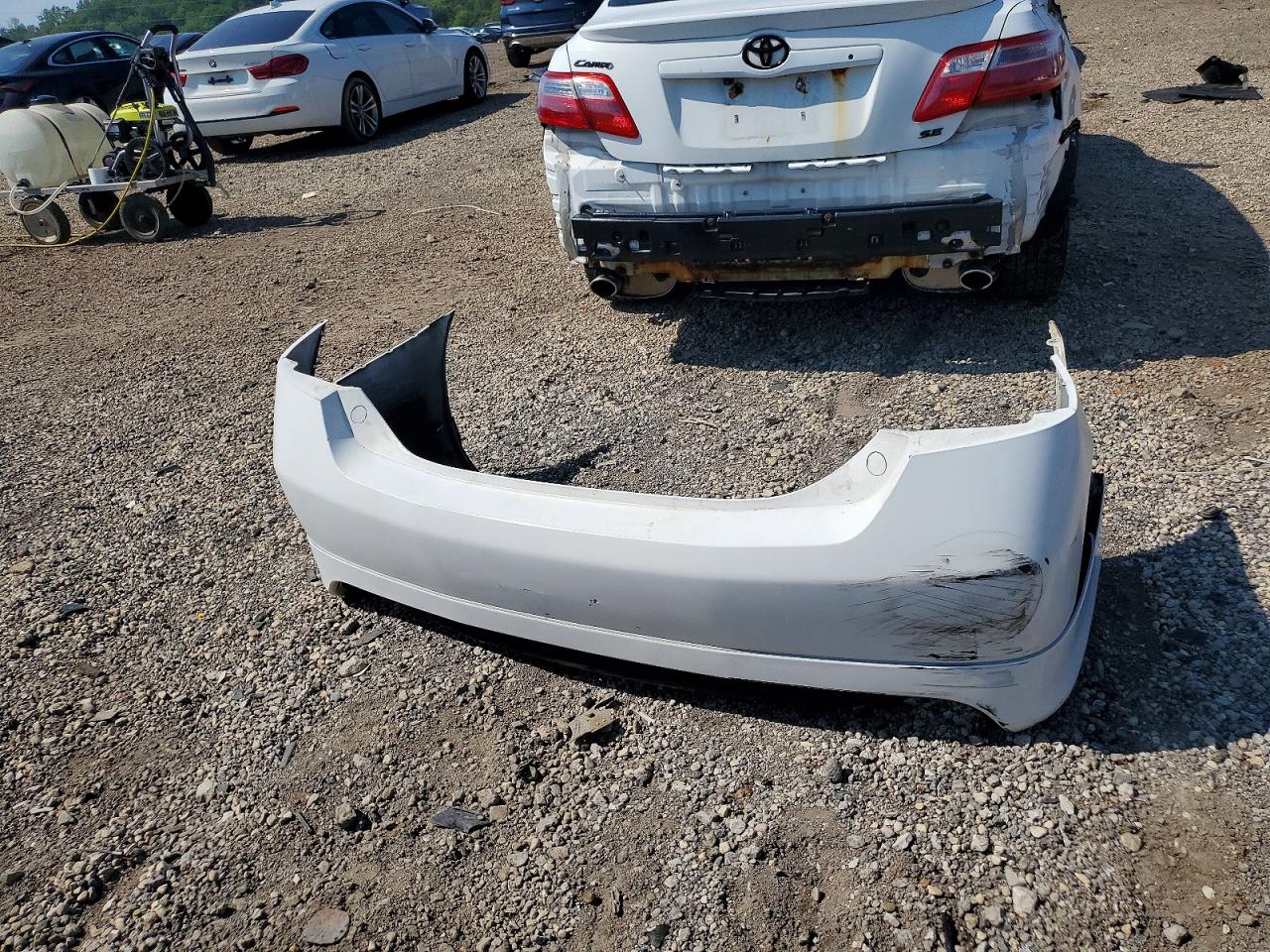 2009 Toyota Camry Se V6 White vin: 4T1BK46K49U582141
