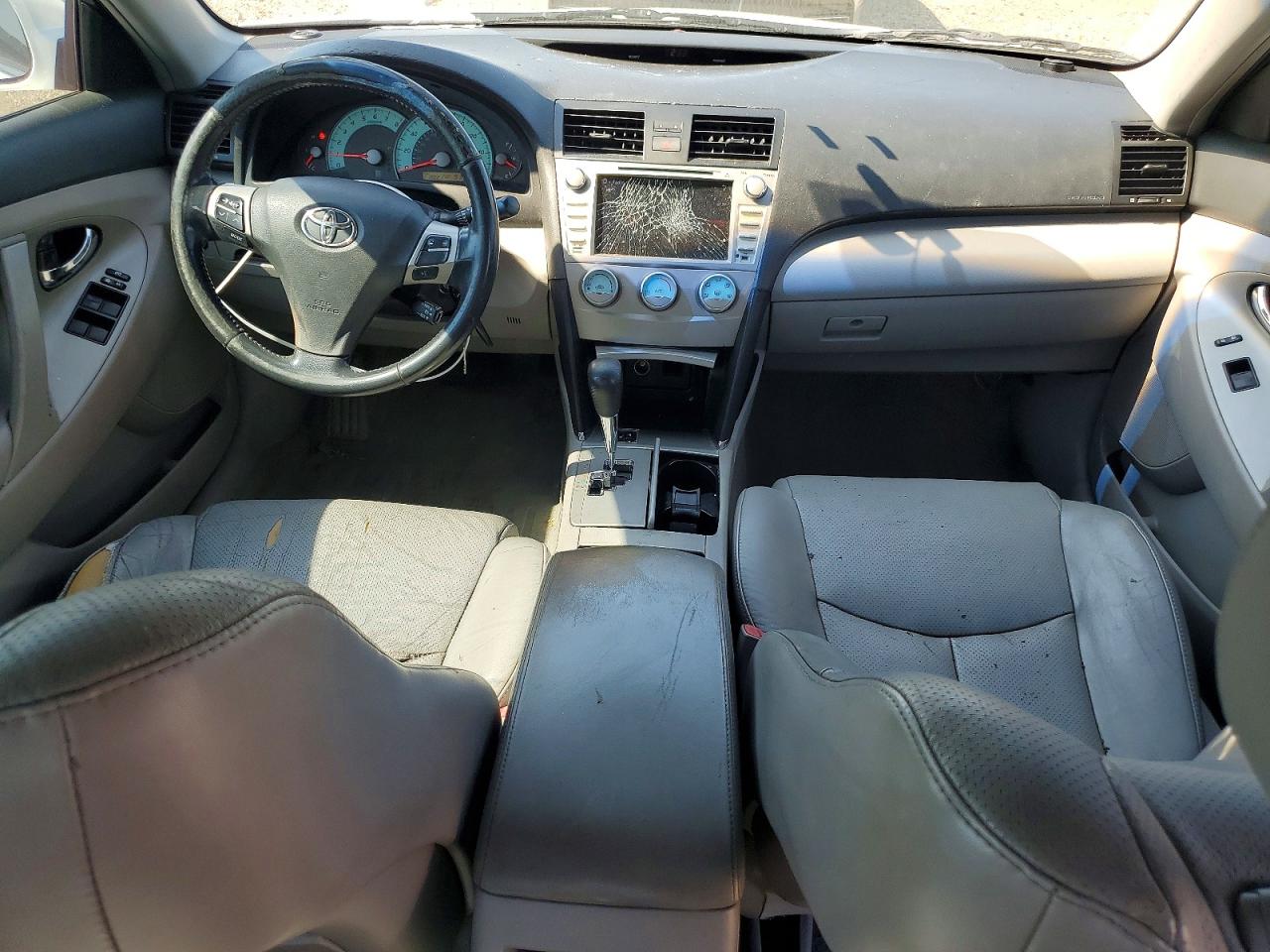 2009 Toyota Camry Se V6 White vin: 4T1BK46K49U582141