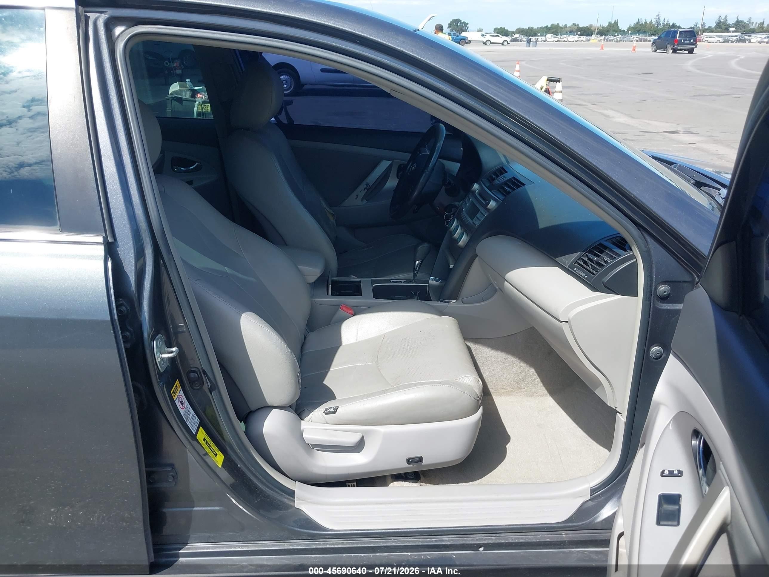 2007 Toyota Camry Se V6 Gray vin: 4T1BK46K57U026420