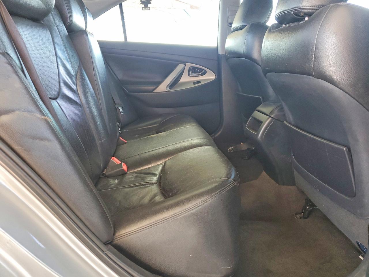 2007 Toyota Camry Se V6 Silver vin: 4T1BK46K57U030645
