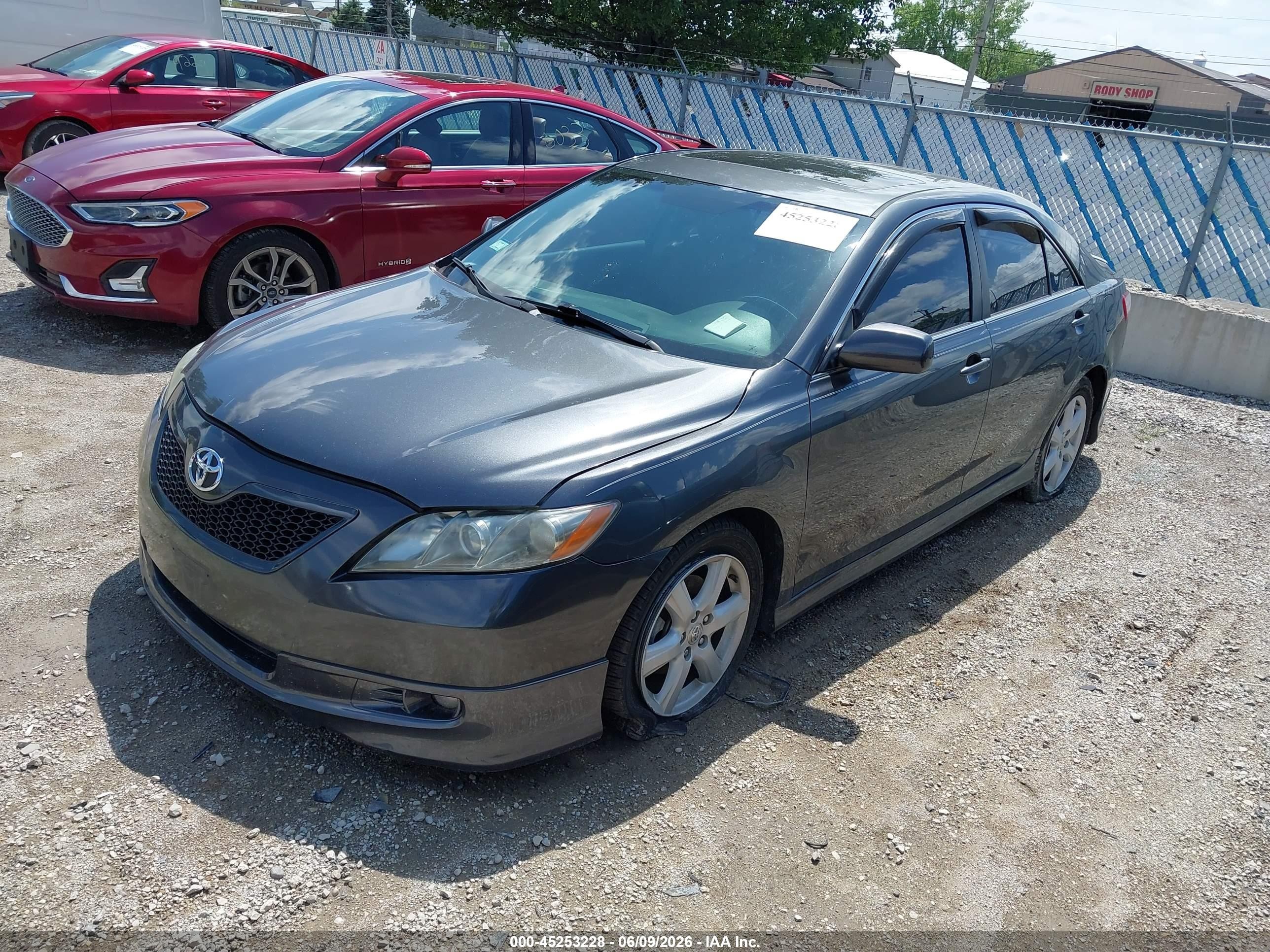 2007 Toyota Camry Se V6 Gray vin: 4T1BK46K57U046036