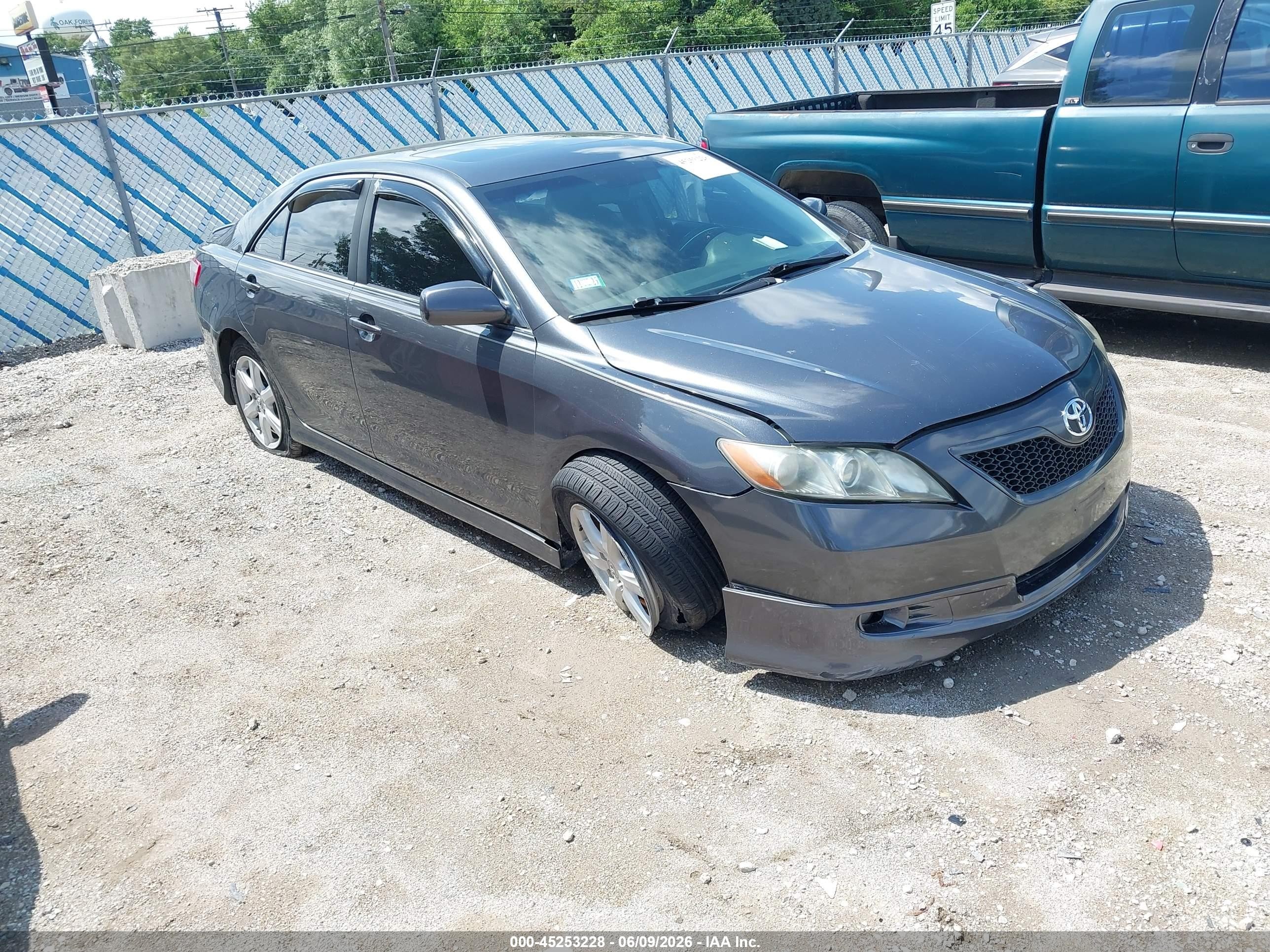 2007 Toyota Camry Se V6 Gray vin: 4T1BK46K57U046036