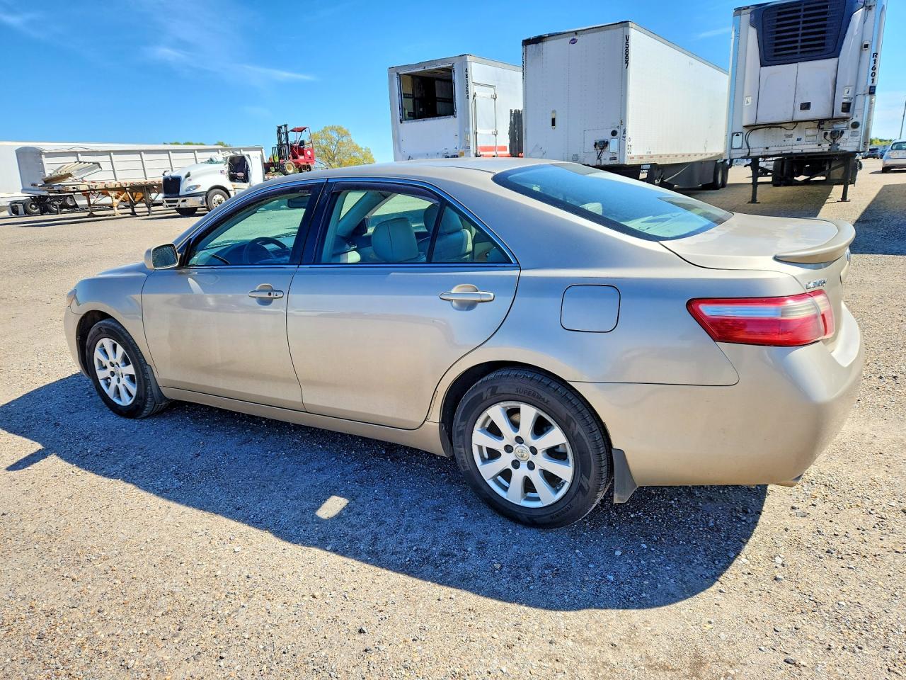 2007 Toyota Camry Xle V6 Gold vin: 4T1BK46K57U532054