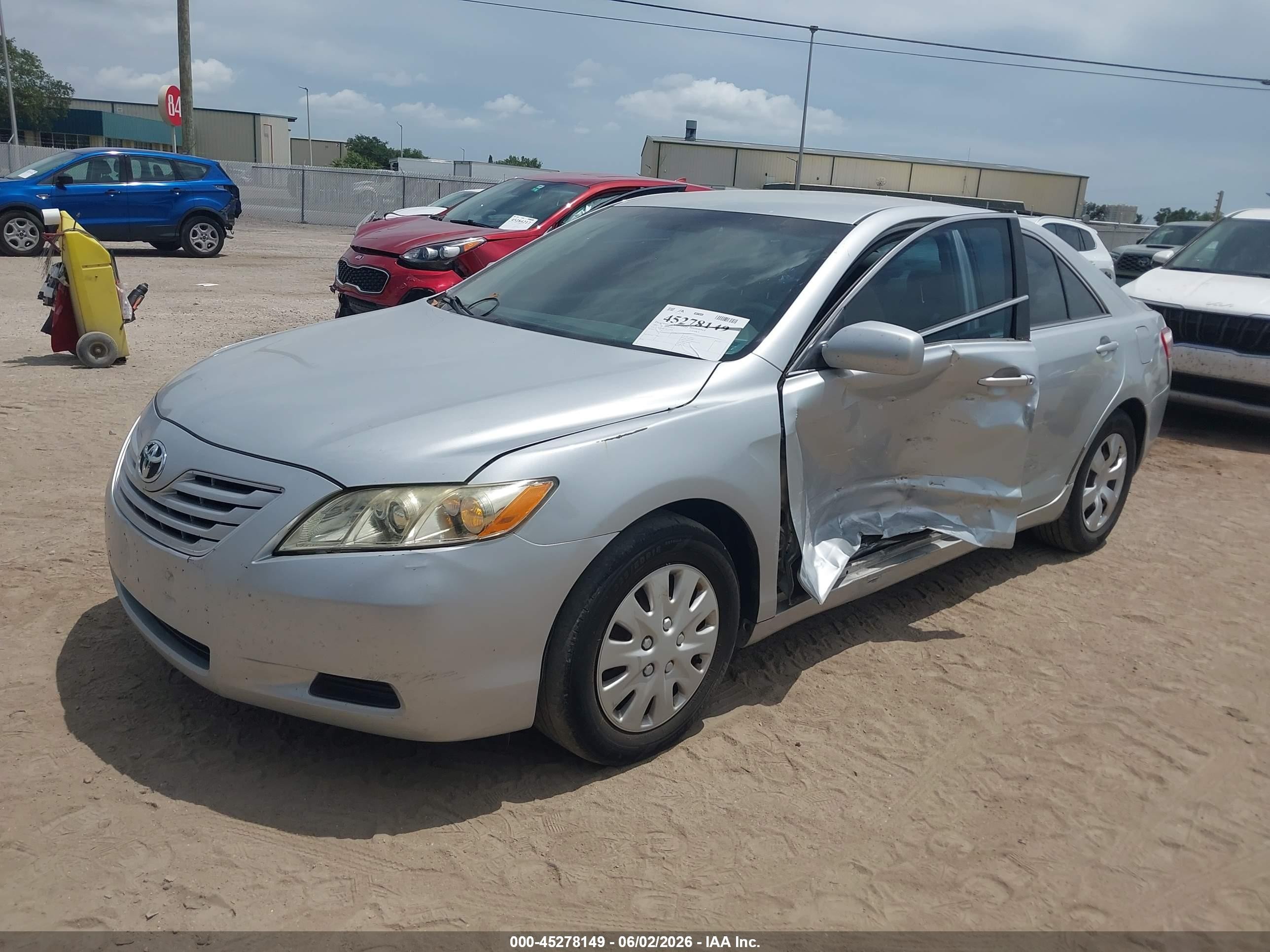 2007 Toyota Camry Le V6 Серебряный vin: 4T1BK46K57U537478