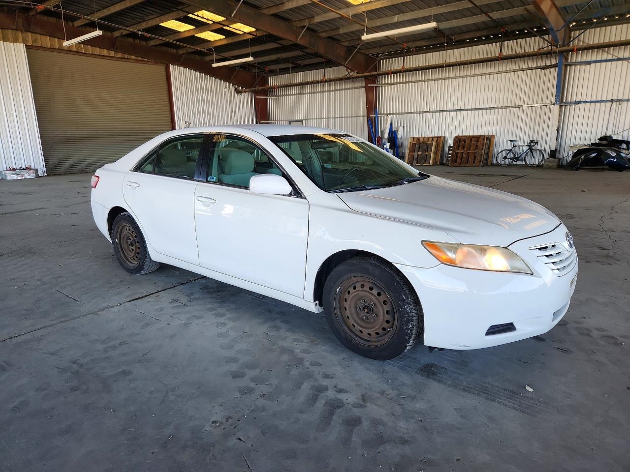 2007 Toyota Camry Белый vin: 4T1BK46K57U538629