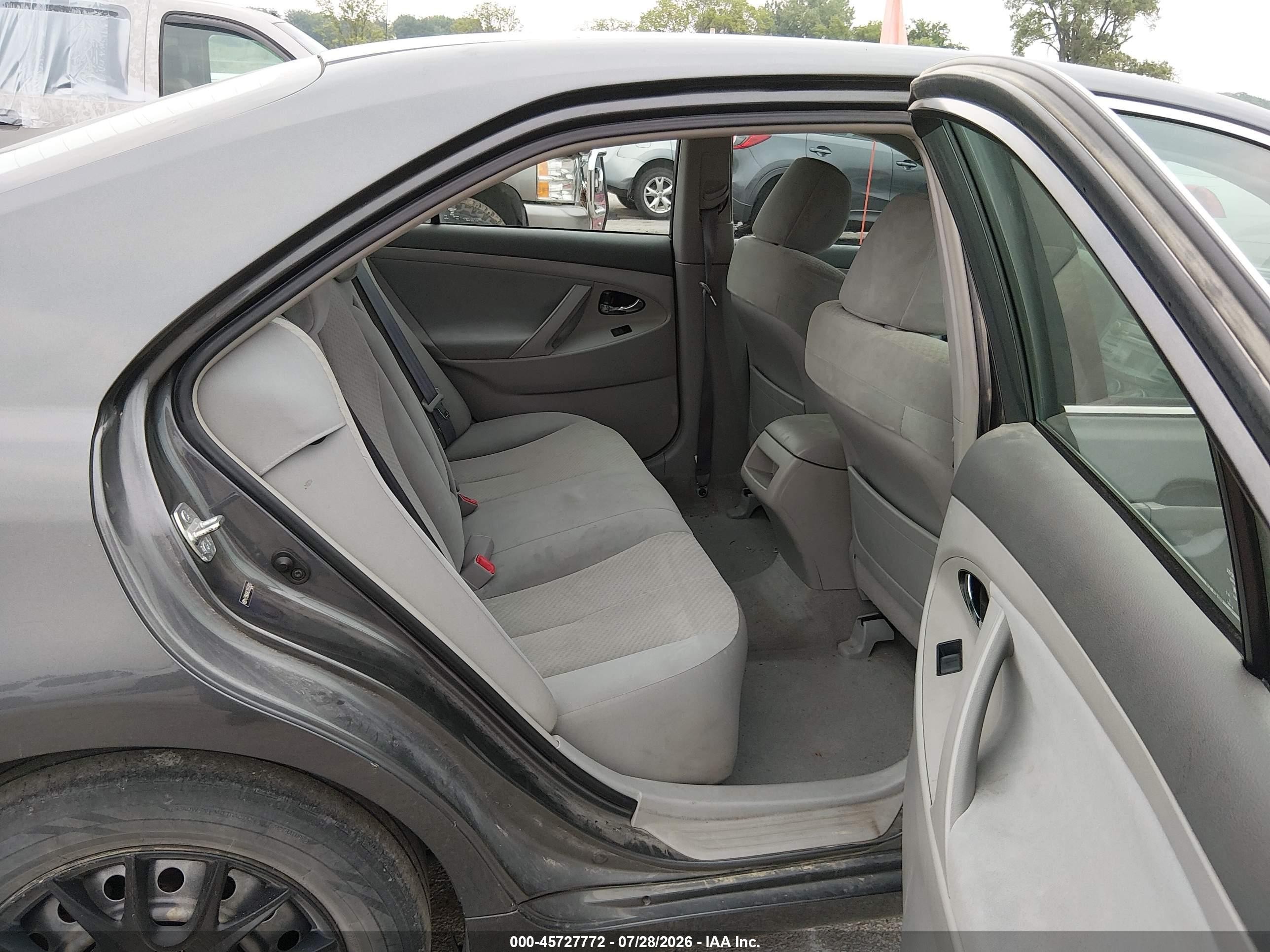 2007 Toyota Camry Le V6 Золотой vin: 4T1BK46K57U553826