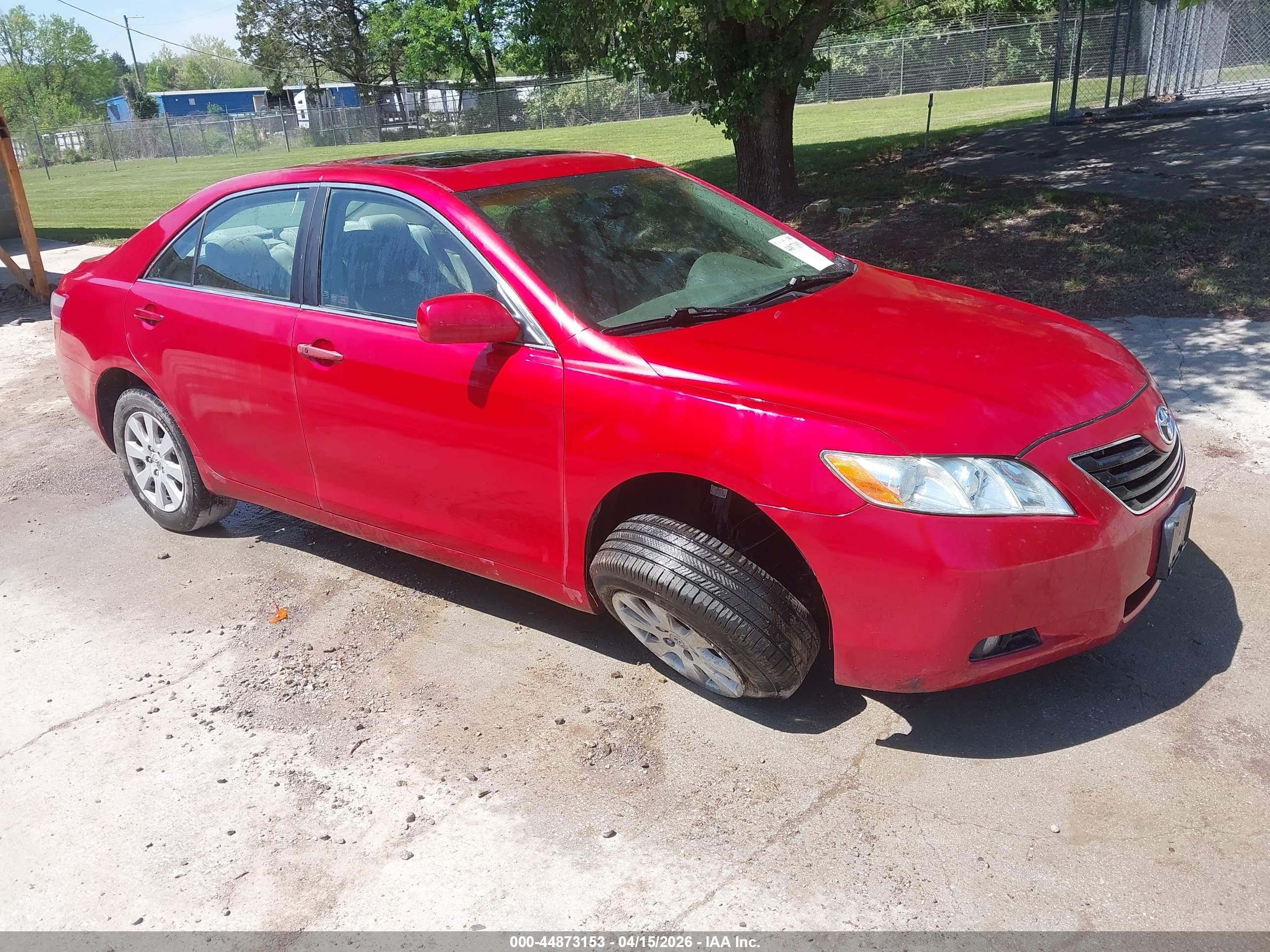 2008 Toyota Camry Xle V6 Red vin: 4T1BK46K58U071312