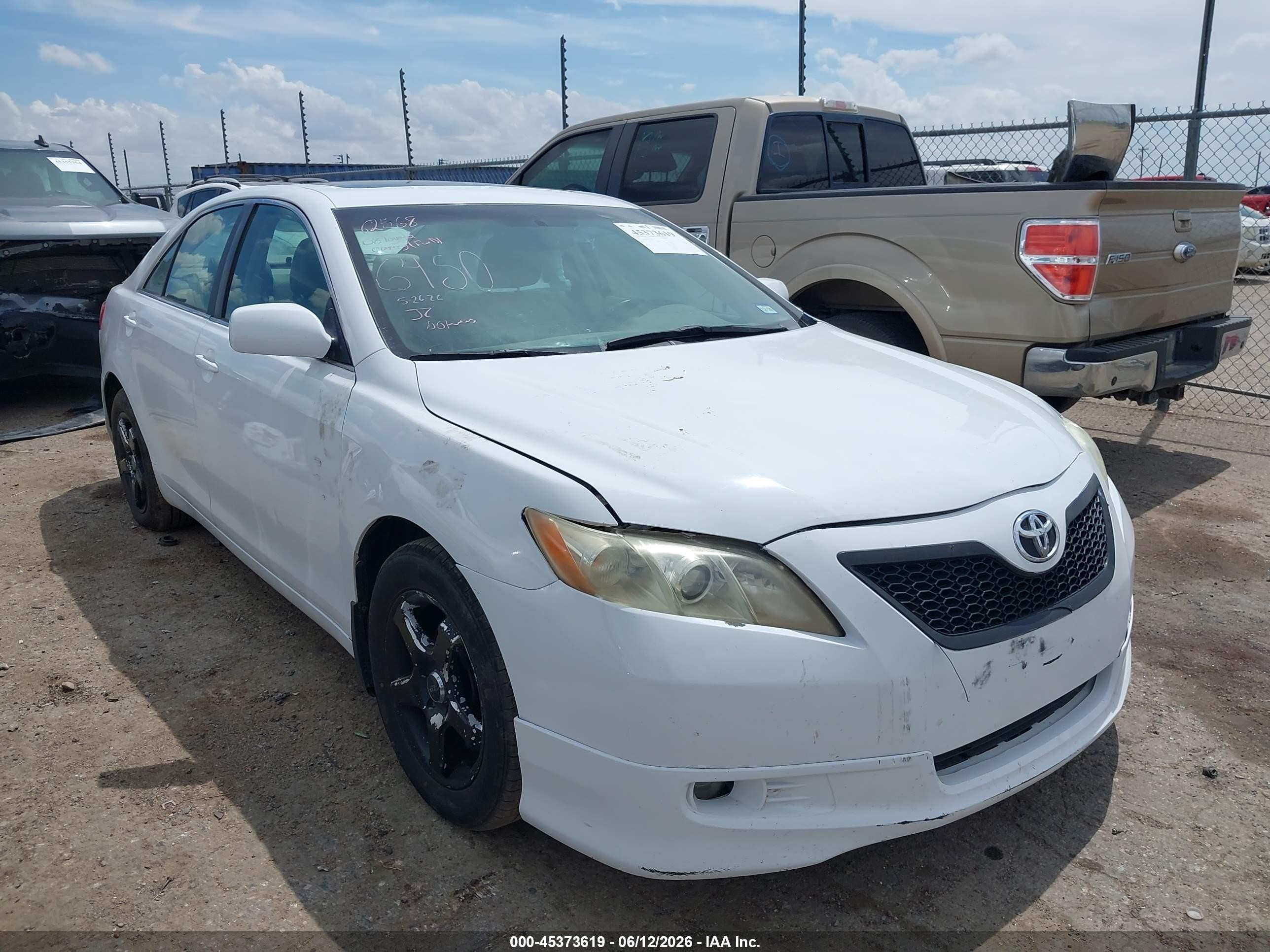 2008 Toyota Camry Xle White vin: 4T1BK46K58U566450