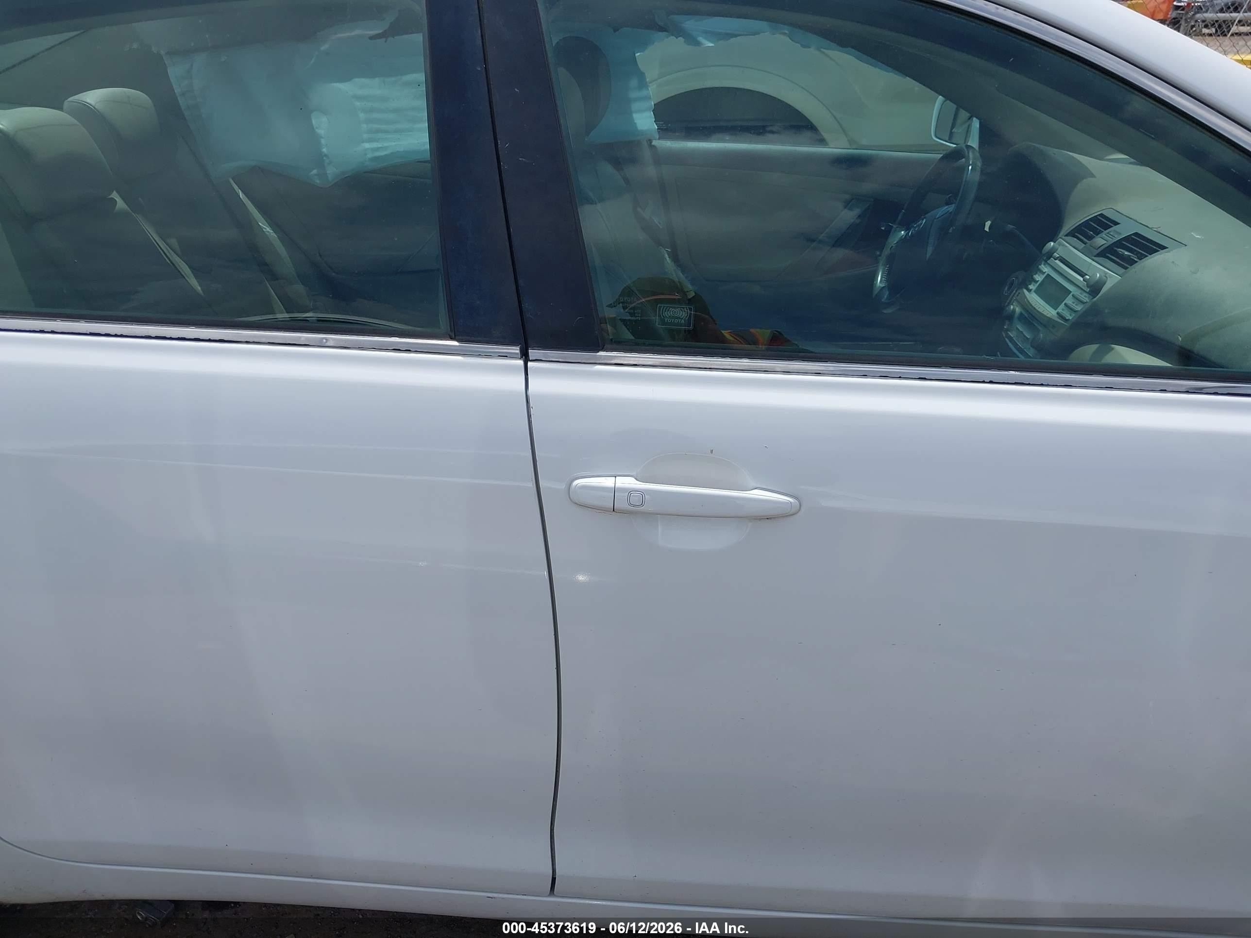 2008 Toyota Camry Xle White vin: 4T1BK46K58U566450