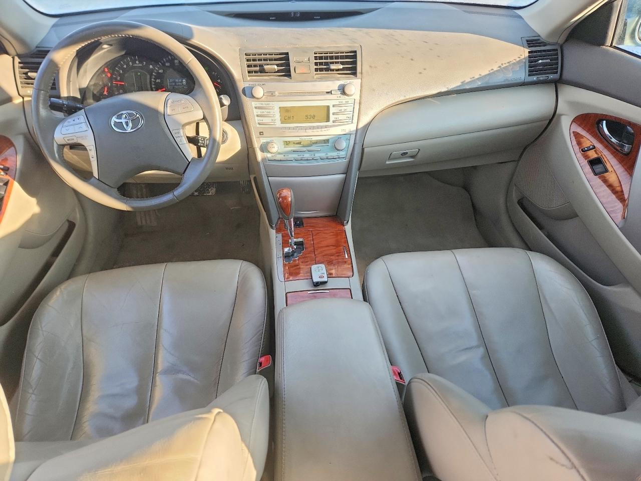 2008 Toyota Camry Le Green vin: 4T1BK46K58U576413